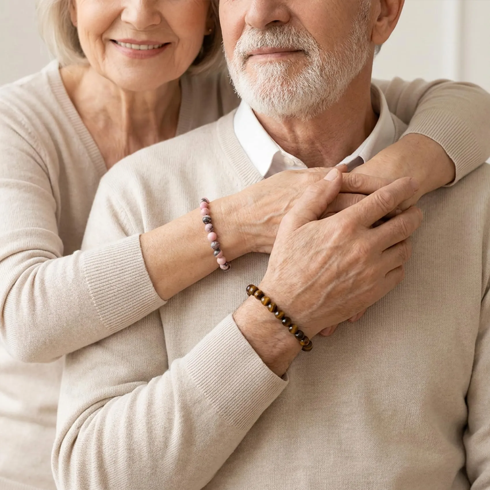 Set di Bracciali in Pietre Naturali per Nonno e Nonna con Biglietto Dedicato - immagine 5
