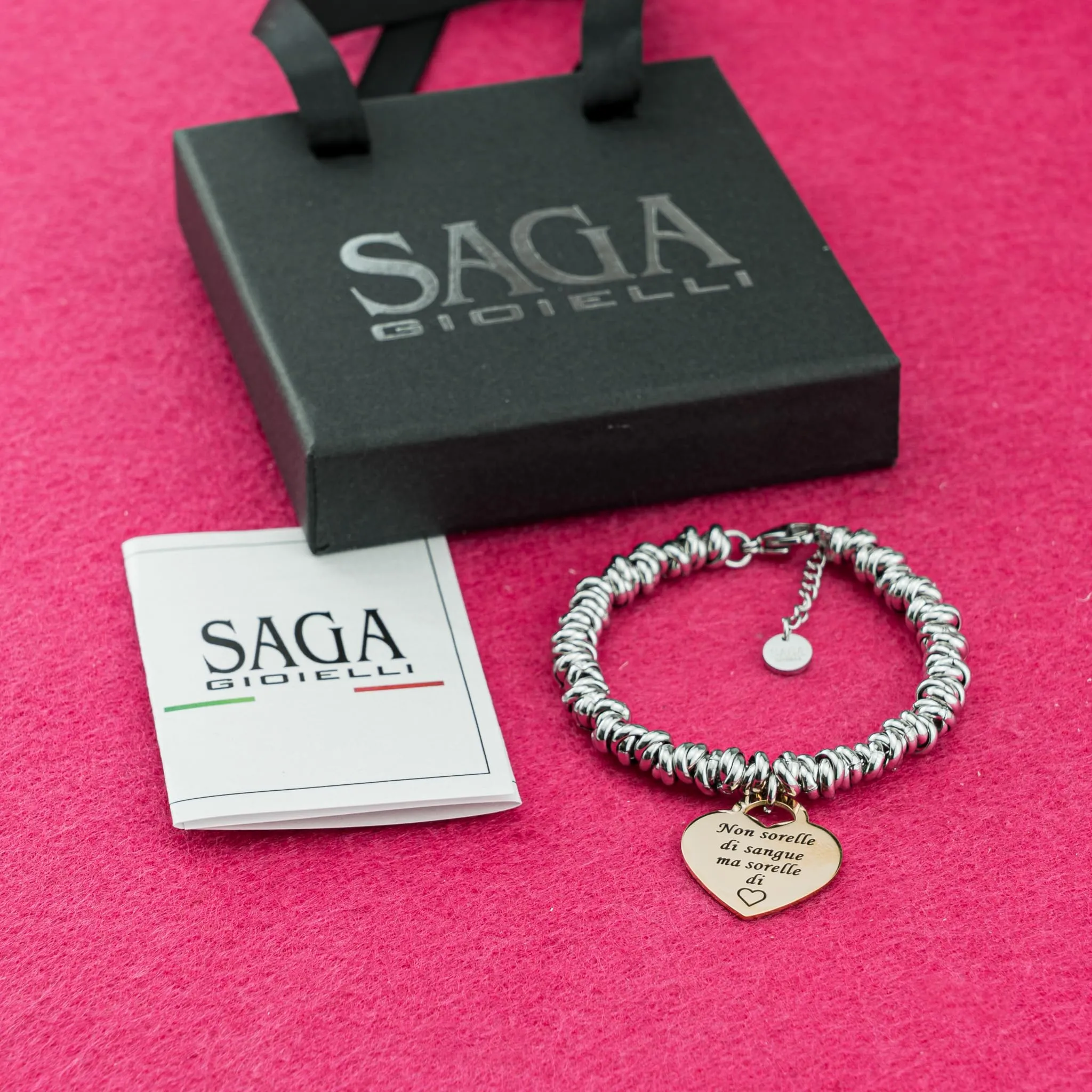 Saga Gioielli Bracciale Nodini Intrecciato Donna con Incisione Cuore Non sorelle di sangue ma sorelle di cuore - immagine 6