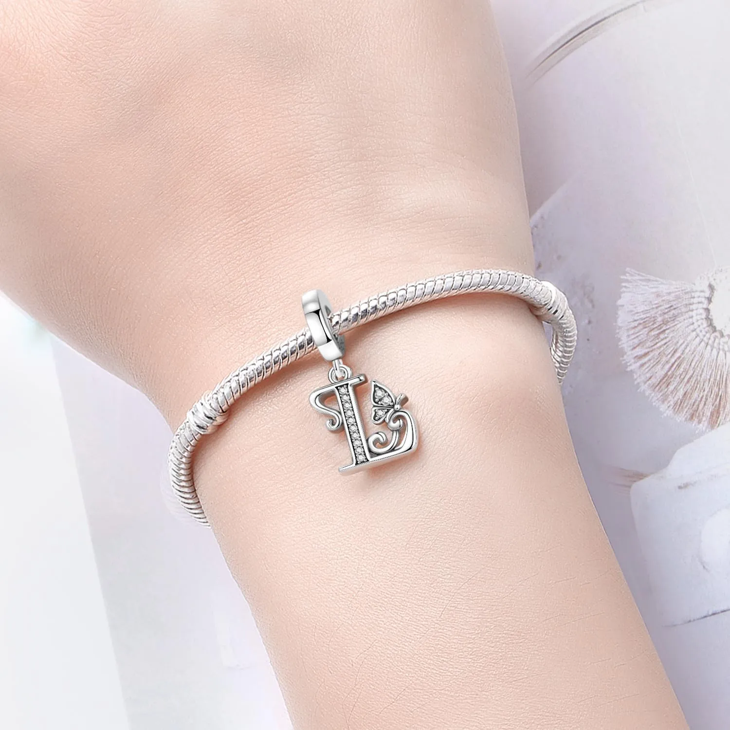 PANPOKI Ciondoli a Forma di Lettera in Argento S925 e Zirconia per Bracciali e Collane Europei - immagine 4