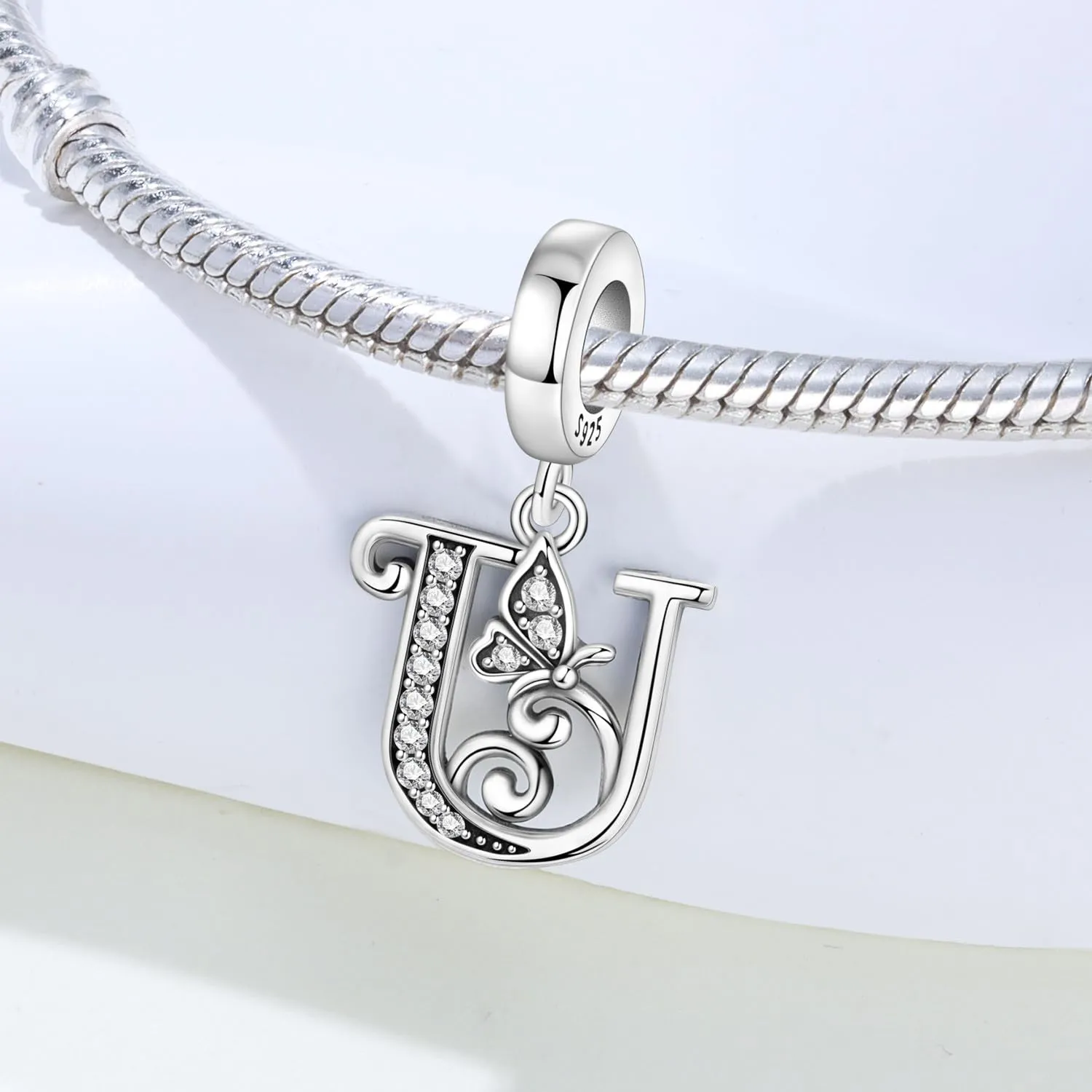 PANPOKI Ciondoli a Forma di Lettera in Argento S925 per Bracciali e Collane, Compatibilità Universale (U Abito) - immagine 5