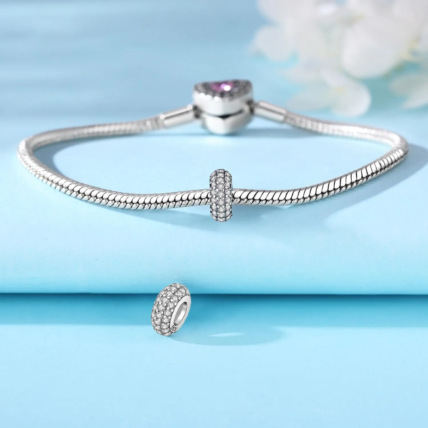 PANPOKI Set di 2 Ciondoli Lettera Farfalla in Argento Sterling 925 con Perle Spaziatrici in Zirconia Cubica Pavé - immagine 3