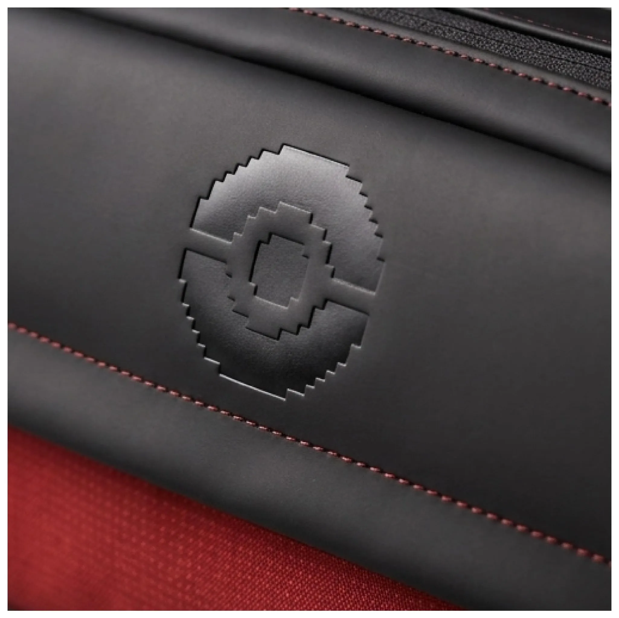 Hori Adventure Pack Borsa a tracolla doppia funzione (Pokémon Pixel Rosso) per Nintendo Switch 2, Switch, Switch Lite e Switch OLED - immagine 4