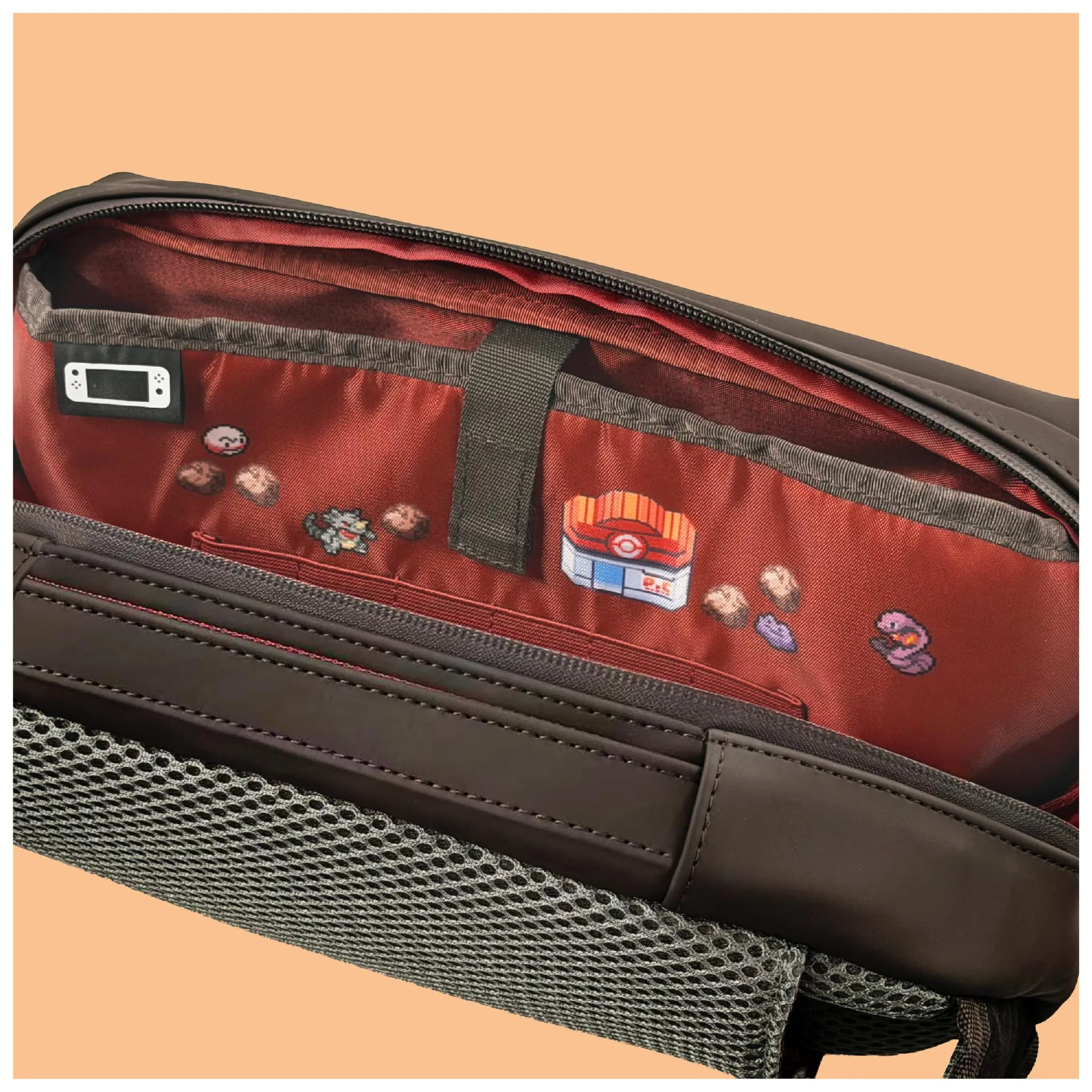 Hori Adventure Pack Borsa a tracolla doppia funzione (Pokémon Pixel Rosso) per Nintendo Switch 2, Switch, Switch Lite e Switch OLED - immagine 6