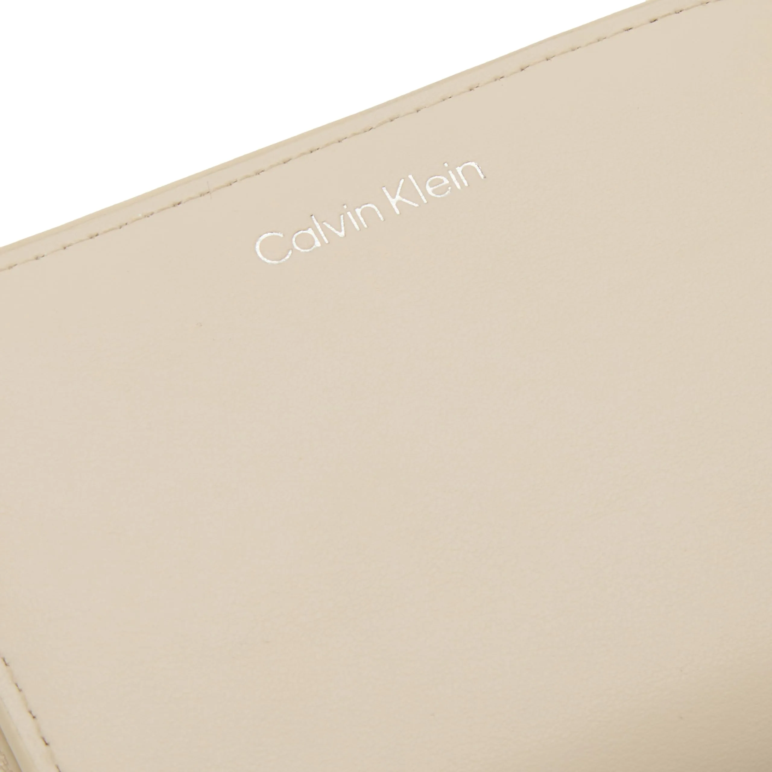 Calvin Klein Portafoglio da Donna Medio con Cerniera, Bianco (Fieno Chiaro) - immagine 3