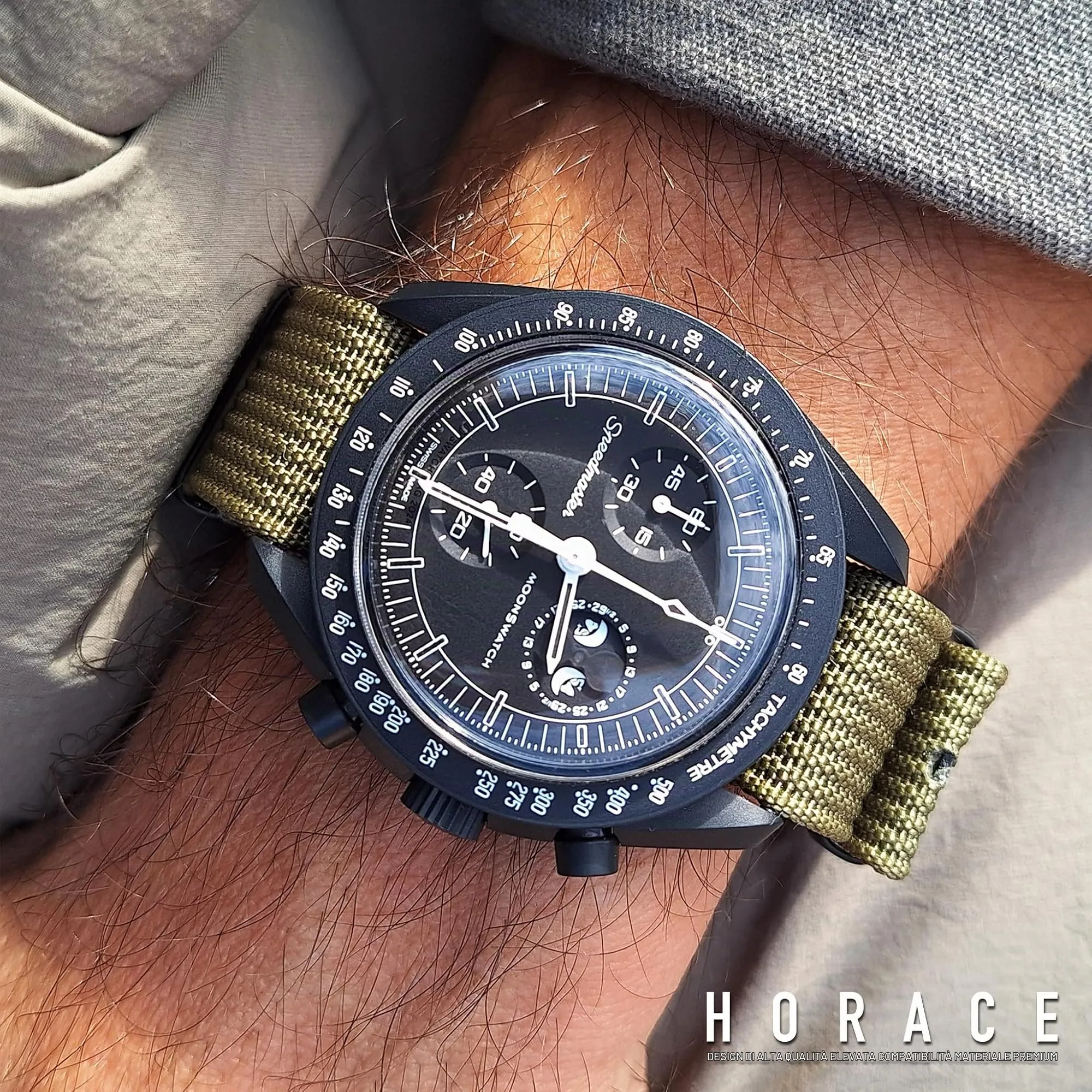 HORACE Cinturino Orologio NATO 20mm in Nylon (Cachi - Nero) compatibile con Omega x Swatch MoonSwatch - immagine 5