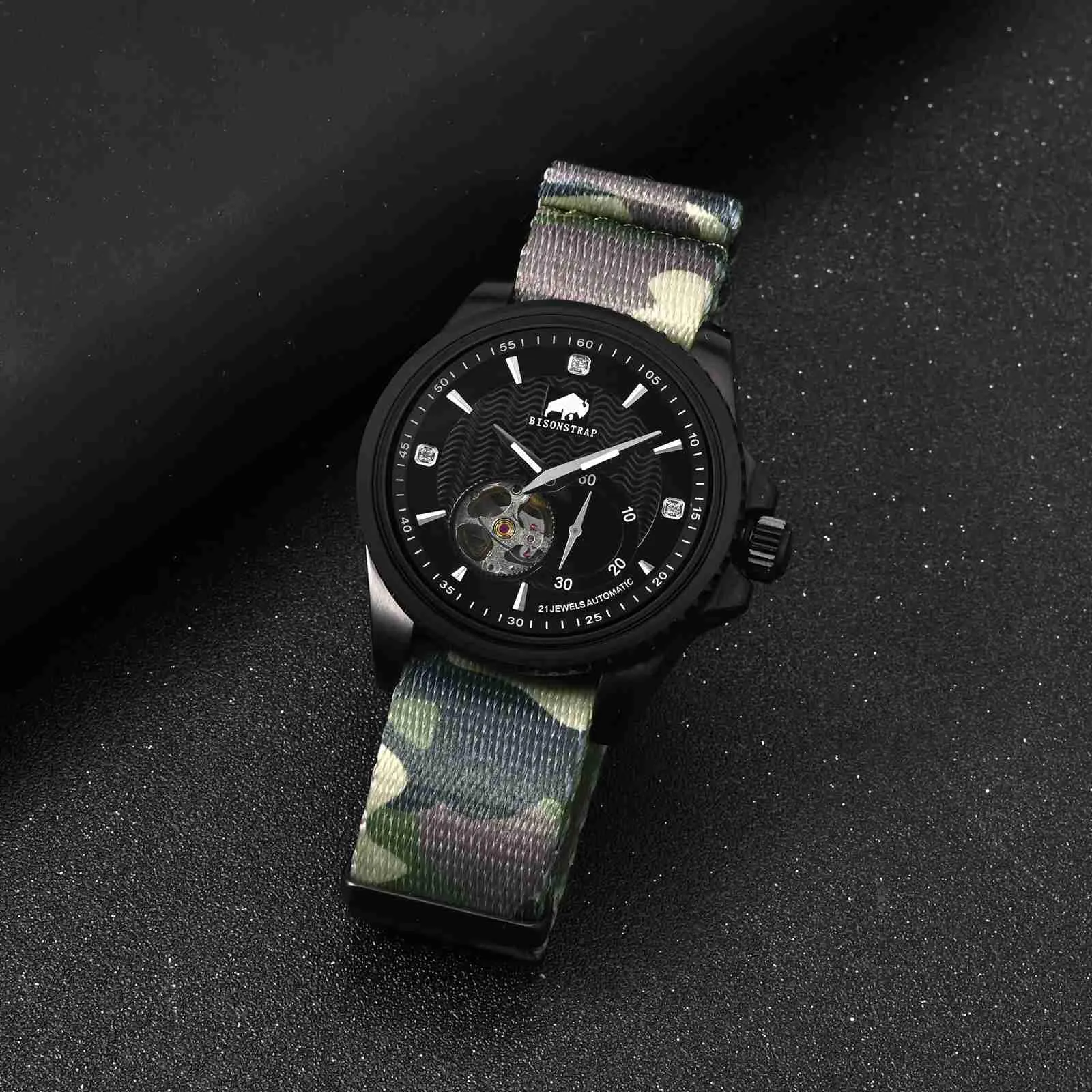 BISONSTRAP Cinturino per Orologi in Nylon da Uomo, 20mm, Verde Mimetico (Fibbia Nera) - immagine 9