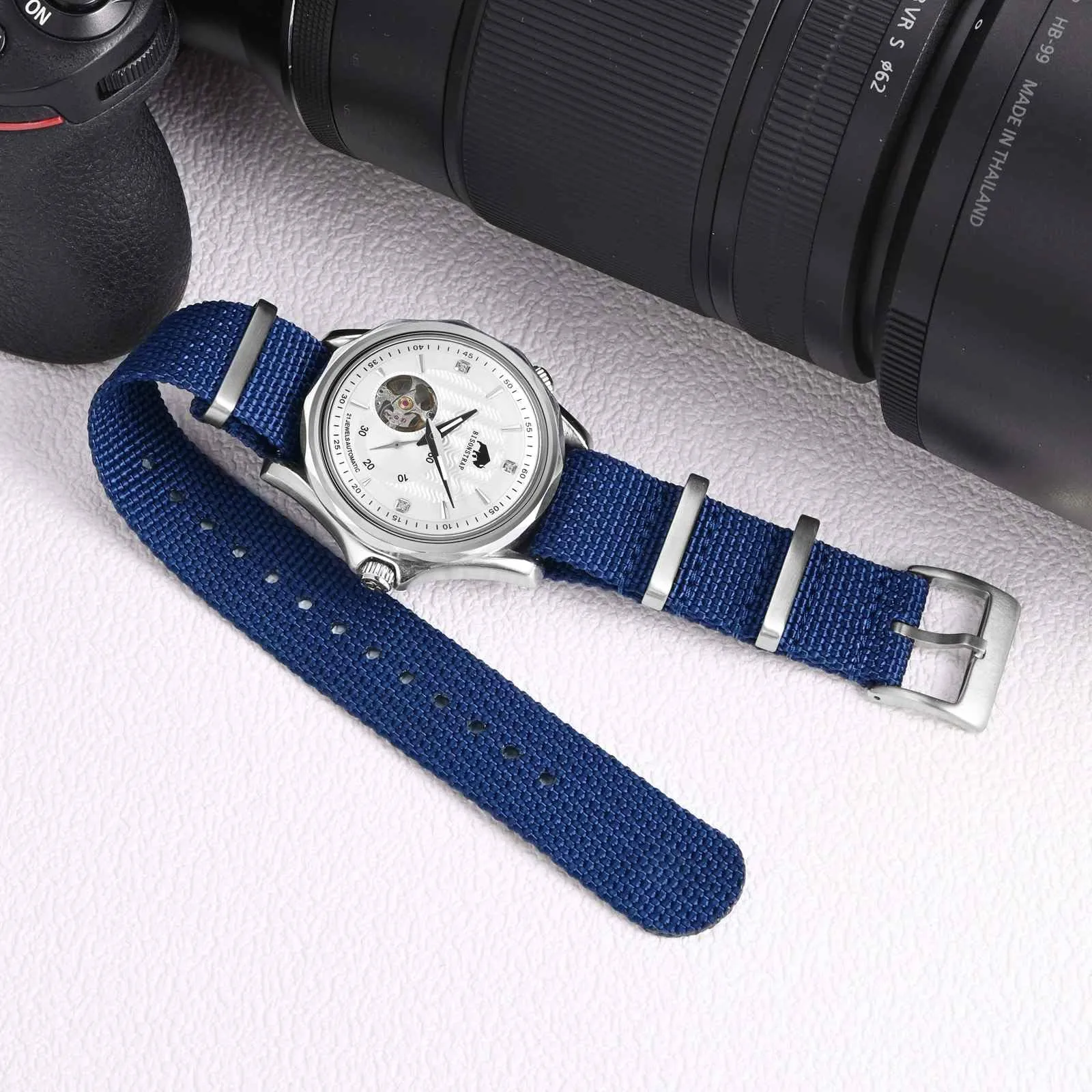 BISONSTRAP Cinturino in Nylon per Orologi da Uomo, 20mm, Blu (Fibbia Argento) - immagine 2