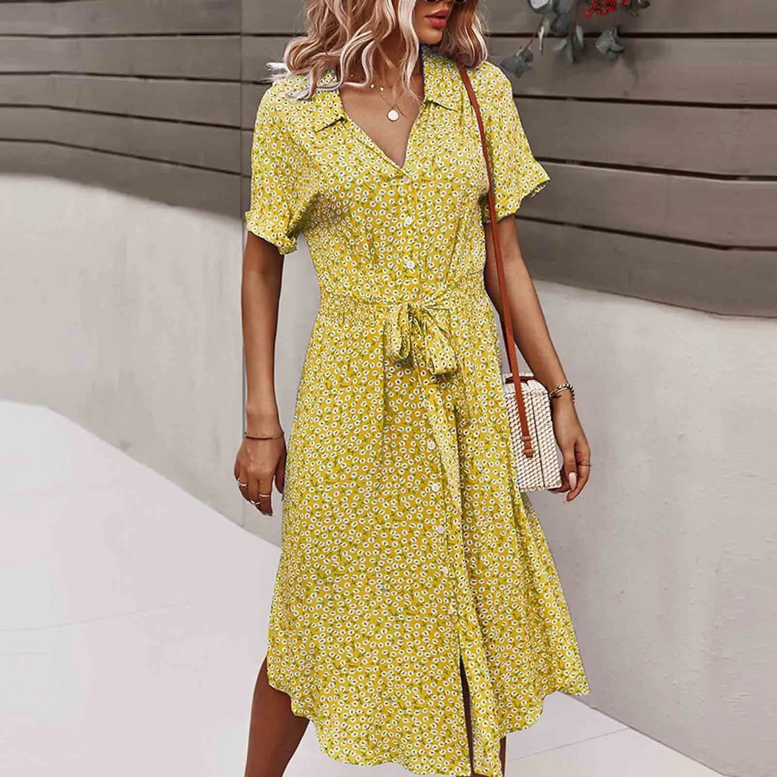 Abito estivo bohémien da donna a fiori giallo, scollo a V, maniche corte, con cintura, L - immagine 4