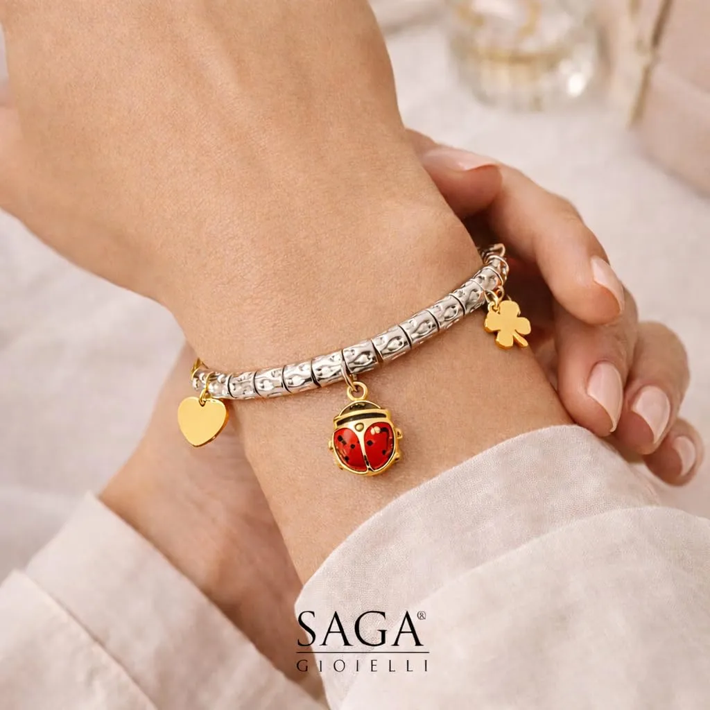 Saga Gioielli Bracciale Donna Granelli Pepite Martellate in Acciaio con Pendente Coccinella Dorata - immagine 4