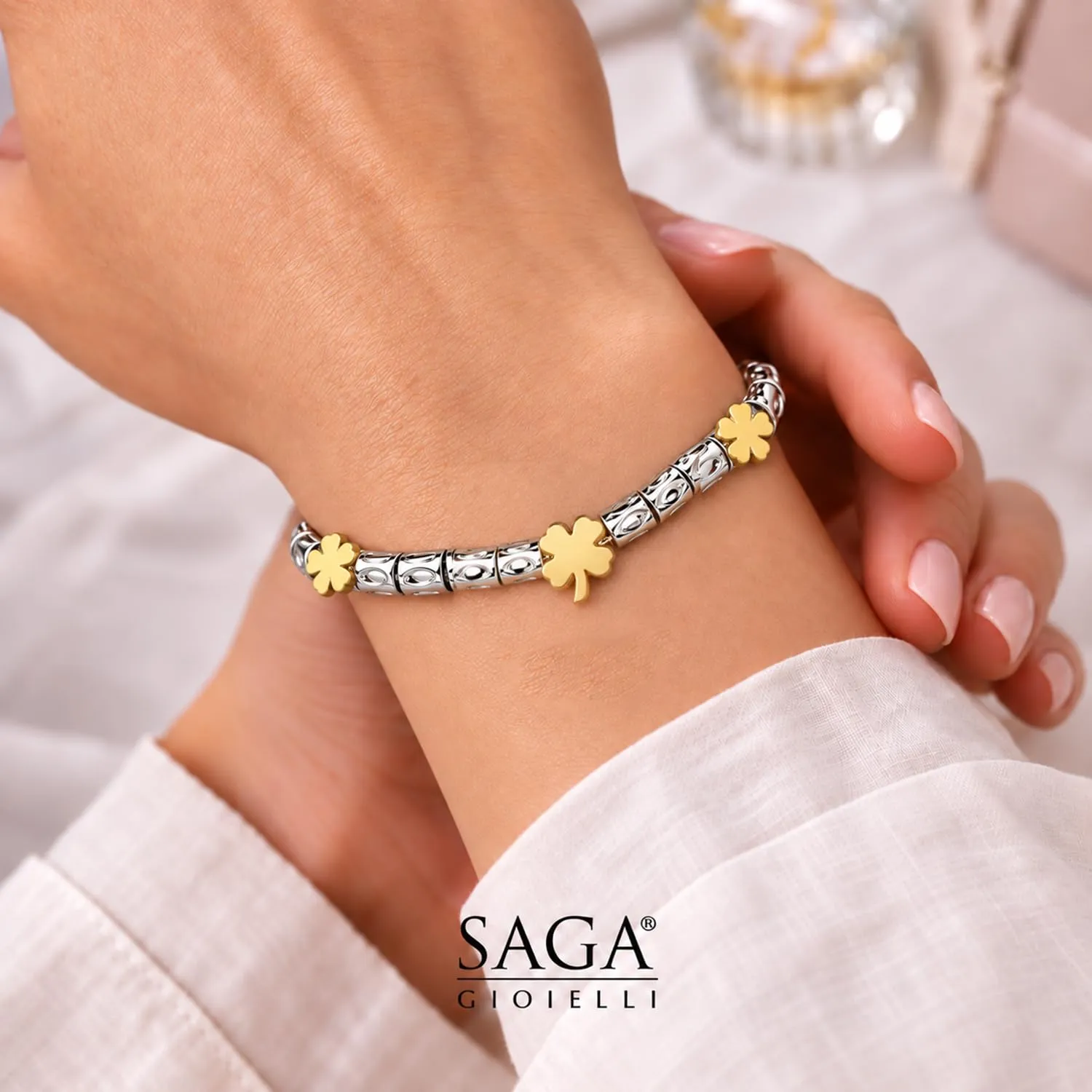 SAGA GIOIELLI Bracciale Donna Granelli Pepite Martellate Acciaio Quadrifoglio Dorato - immagine 4