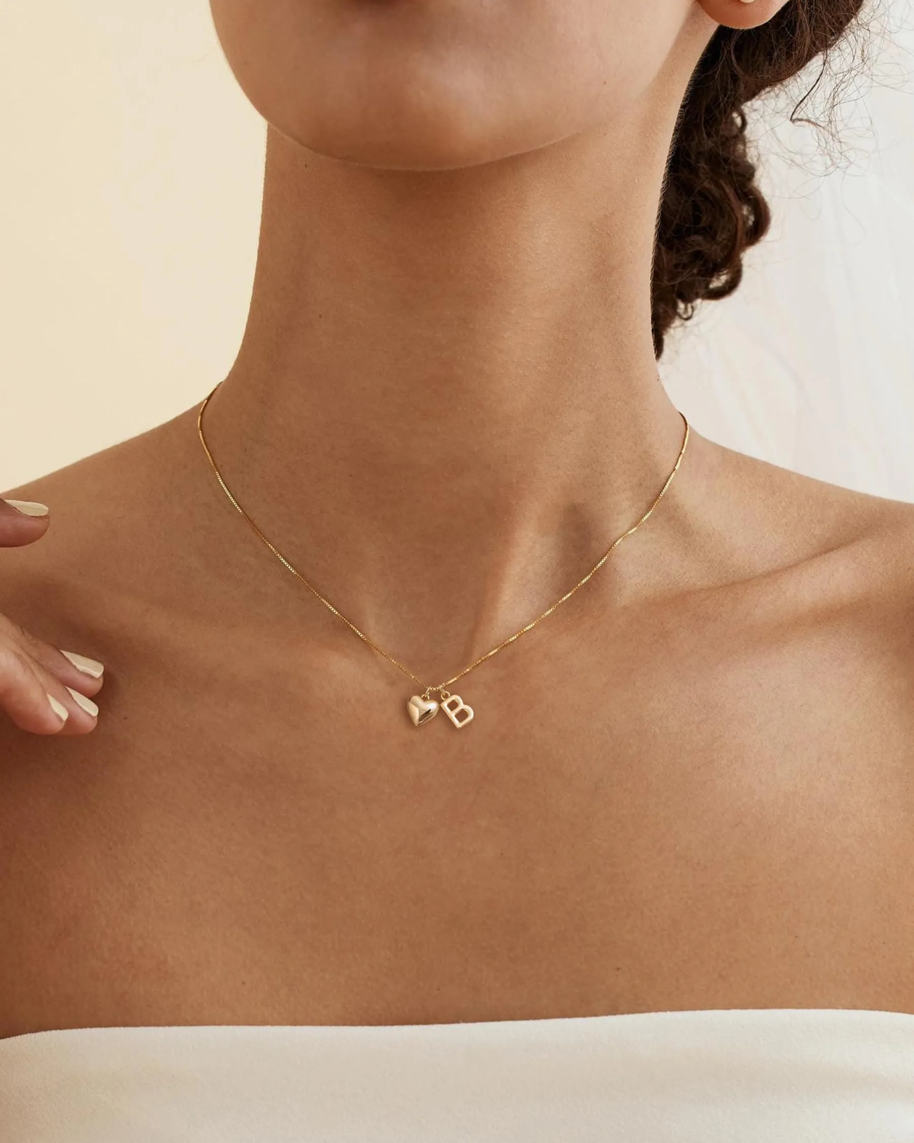 HANLI Collana Personalizzata con Nome Cuore Iniziale B Oro Placcato 14K - immagine 2