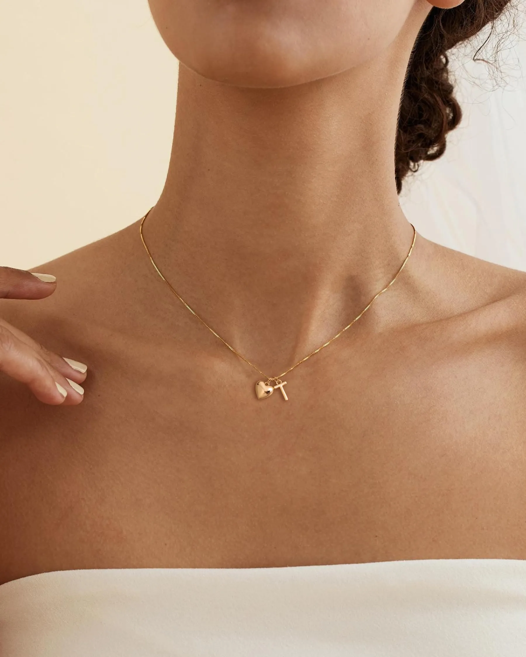 HANLI Collana Personalizzata con Nome Cuore Iniziale T, Oro Placcato 14K - immagine 2