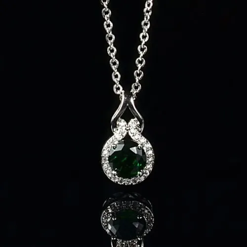 Crystalline Azuria Donna Parure Collana con Ciondolo 45 cm e Orecchini, 18ct Placcato Oro Bianco, Verde Smeraldo simulato e Cristalli di Zirconi - immagine 2