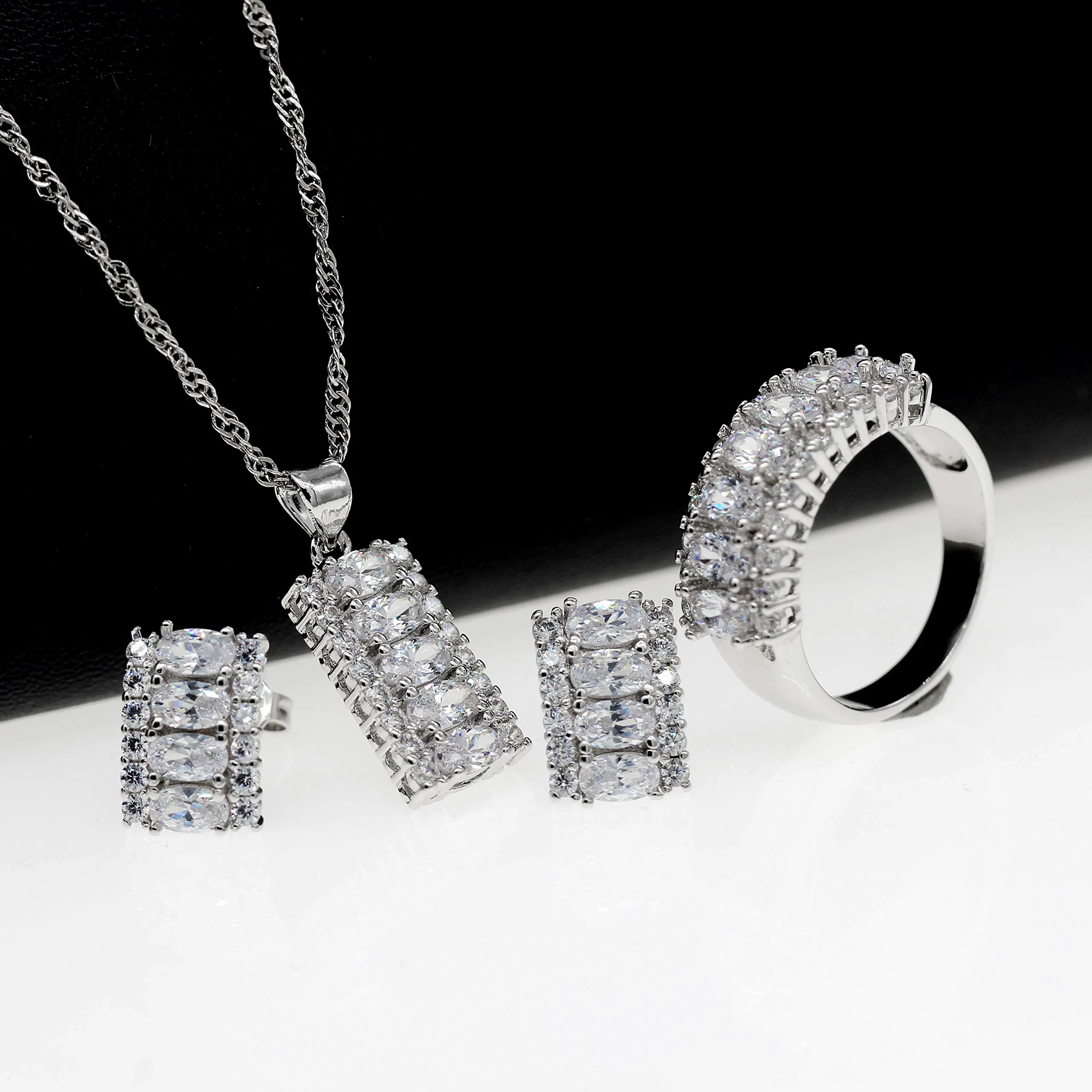 Uloveido T502 Set di gioielli da donna in ottone placcato platino con zirconia cubica, collana, orecchini e anello P1/2(57mm) - immagine 6