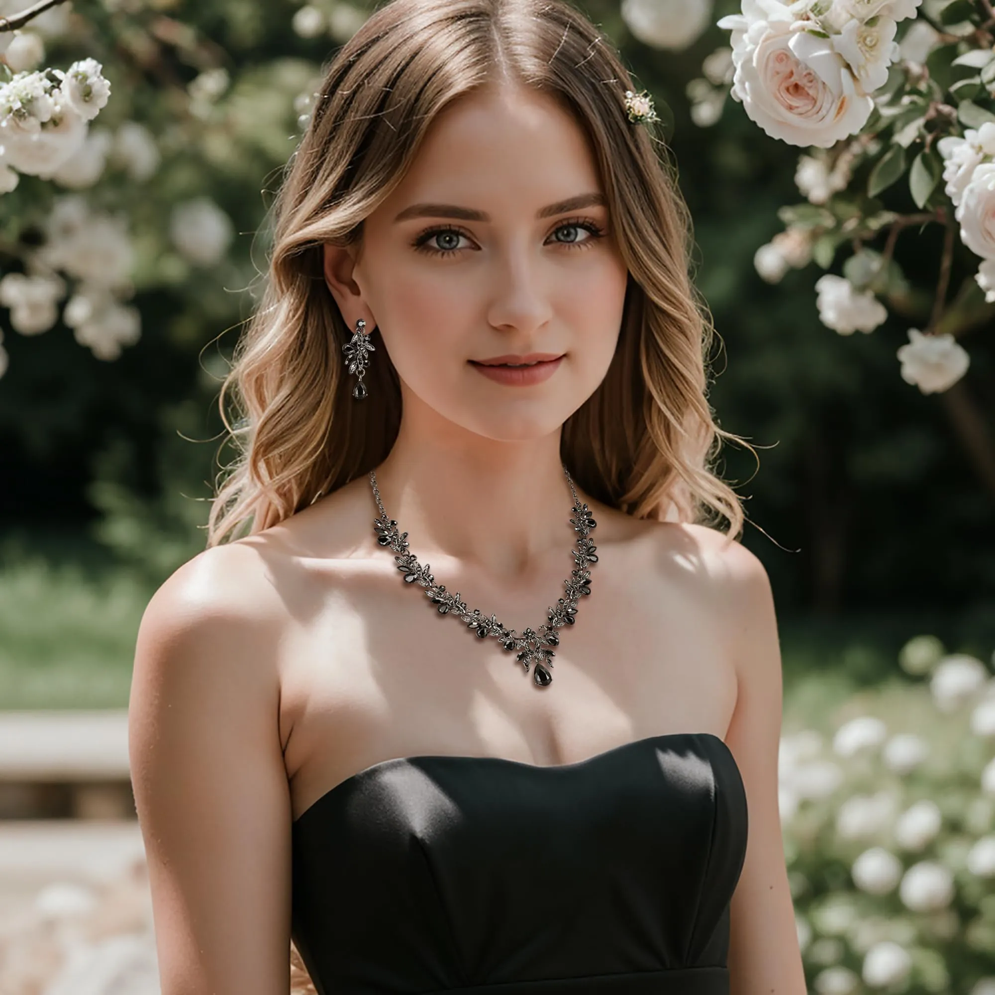 Clearine Parure di gioielli da donna con cristalli a foglia di fiore, collana e orecchini tono argento - immagine 2