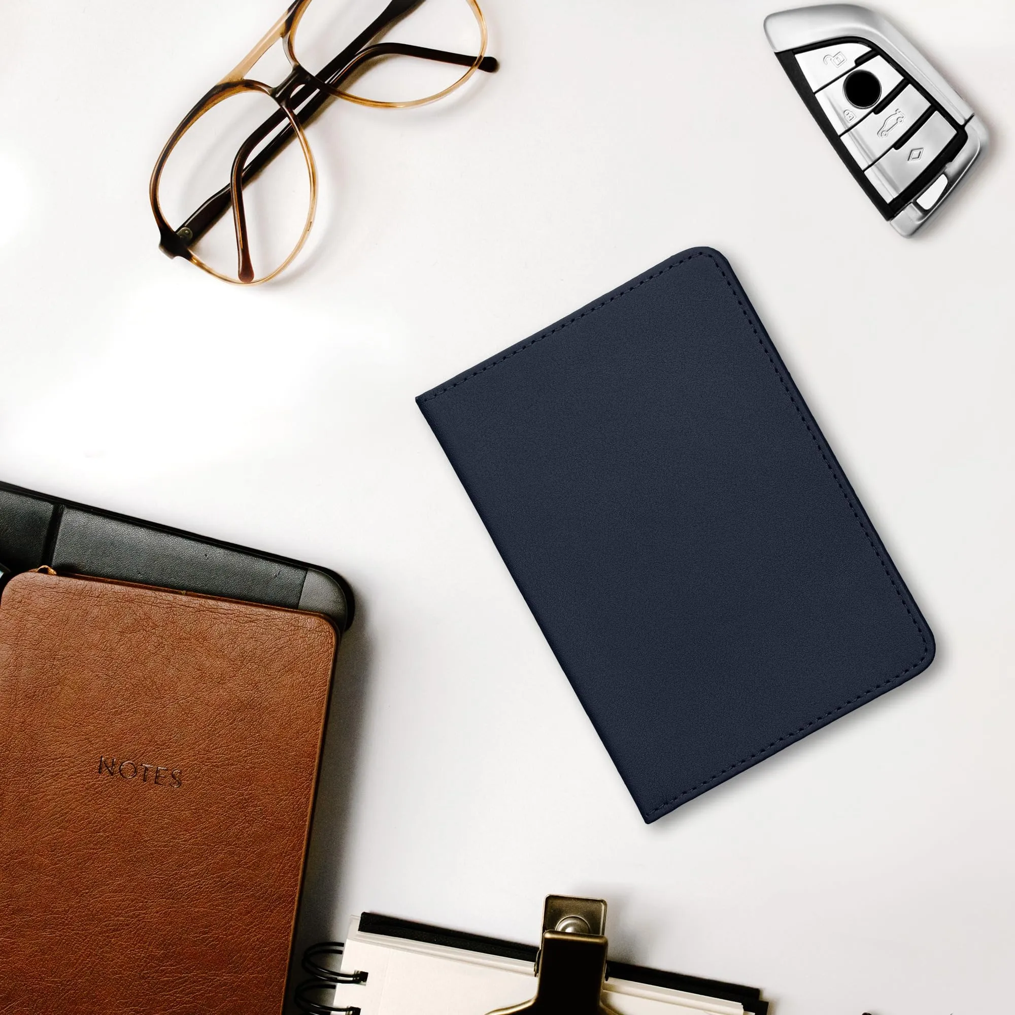 kwmobile Custodia in pelle PU per Libretto di Circolazione e Patente, Blu Scuro - immagine 3