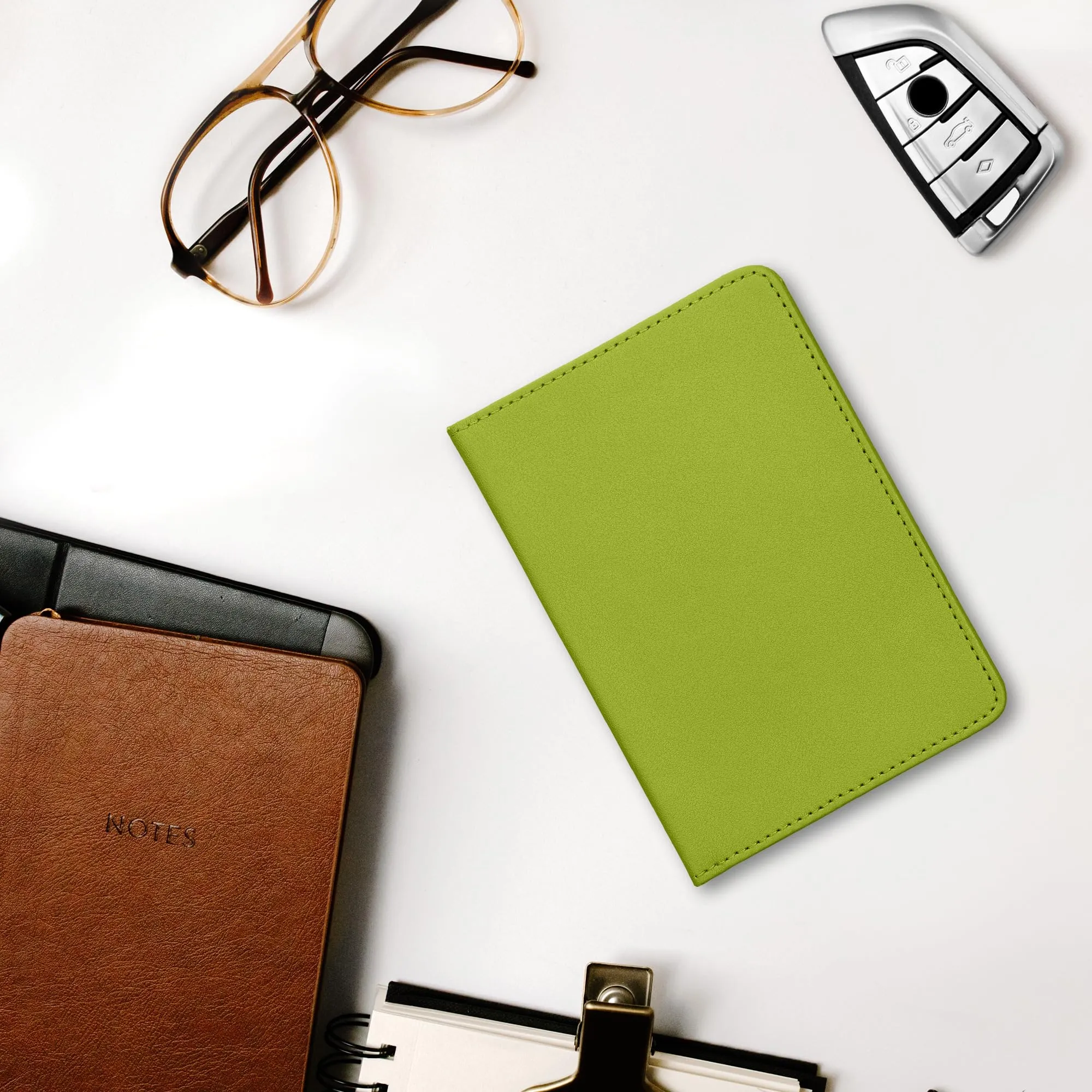 kwmobile Custodia in pelle PU per Libretto di Circolazione e Patente, Verde Lime - immagine 3