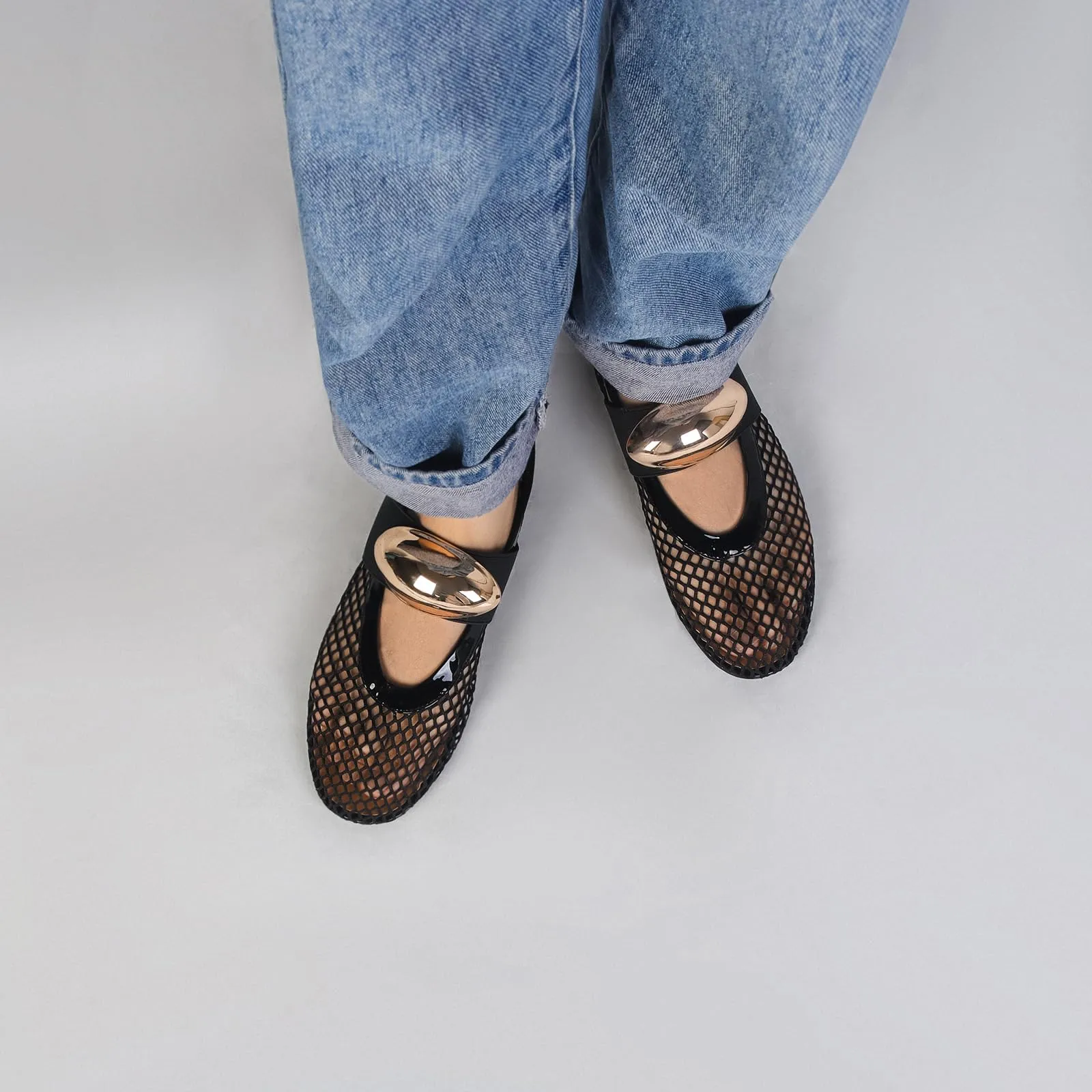 DOEYG Ballerine da Donna in Rete con Cinturino con Fibbia, Oro Nero, 39 EU - immagine 2