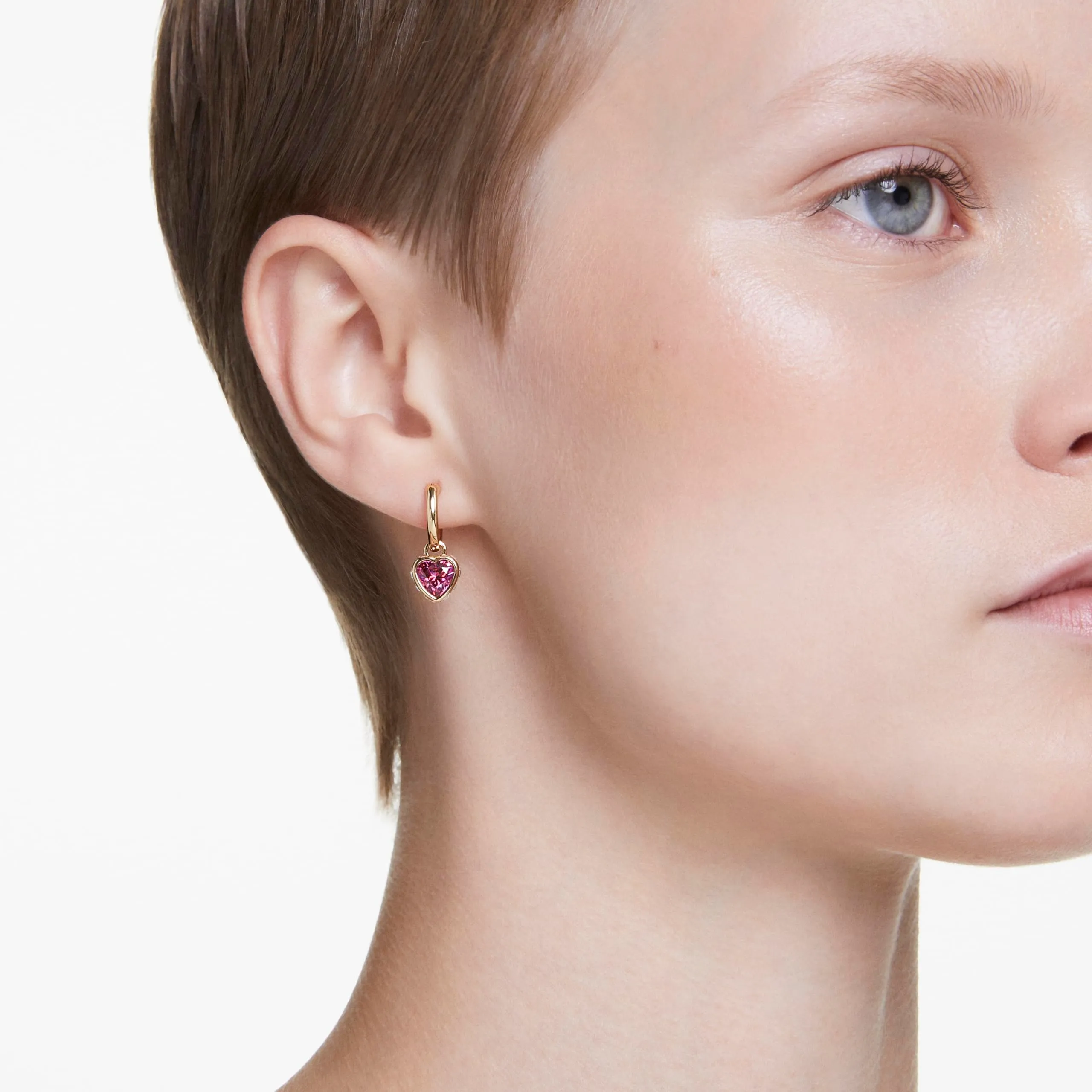 Swarovski Chroma Orecchini pendenti Cuore Rossi Placcato color oro - immagine 6
