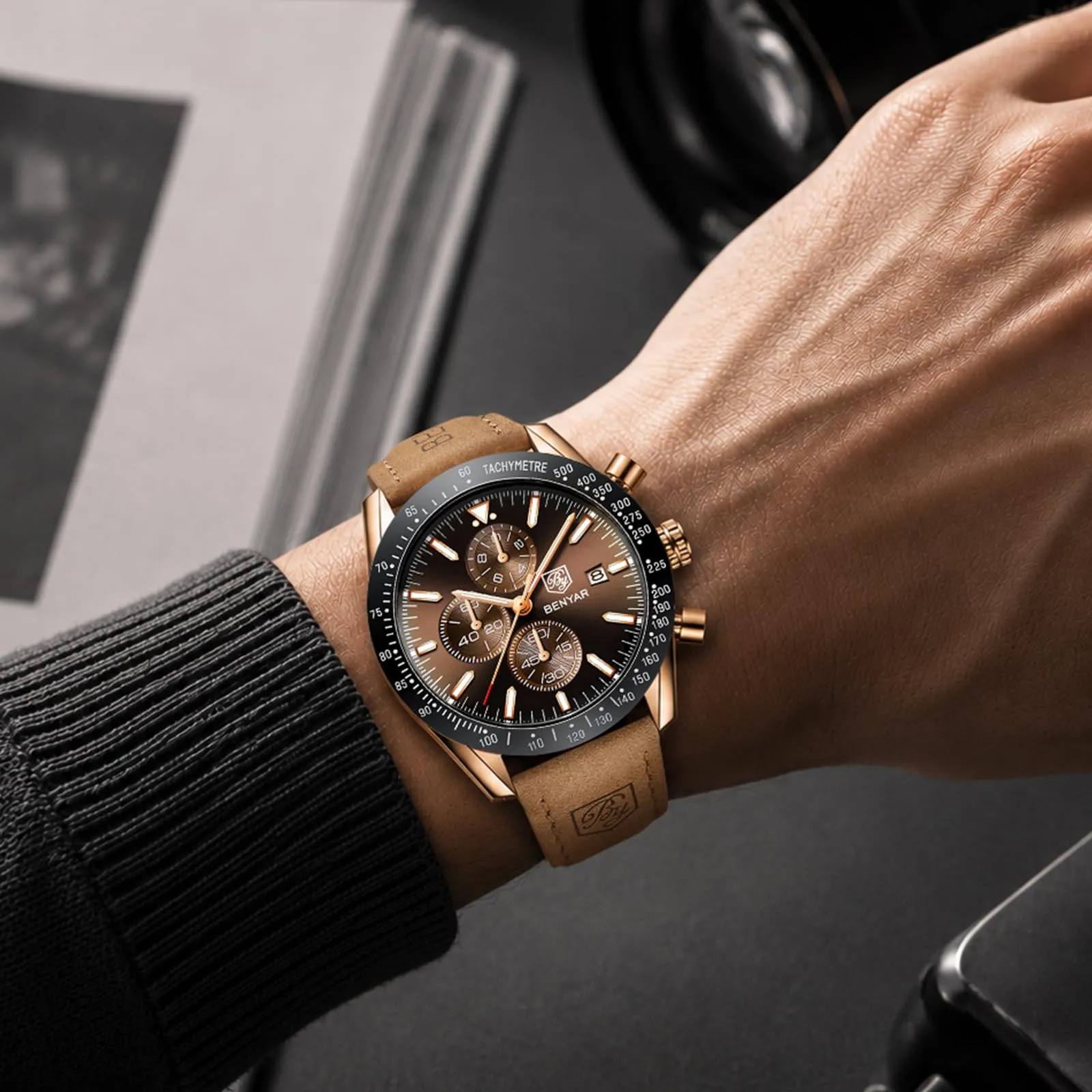 BENYAR Orologio da Uomo Cronografo Analogico al Quarzo, Cinturino in Pelle, Marrone Oro - immagine 2