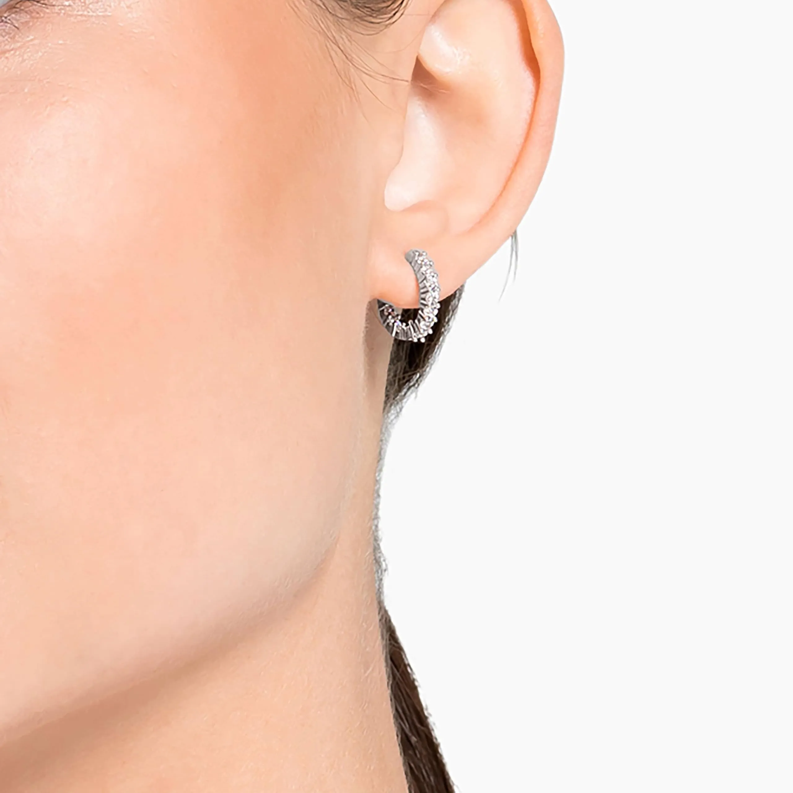 Swarovski Vittore Hoop Earrings, Round Cut, White, Rhodium Plated - immagine 5