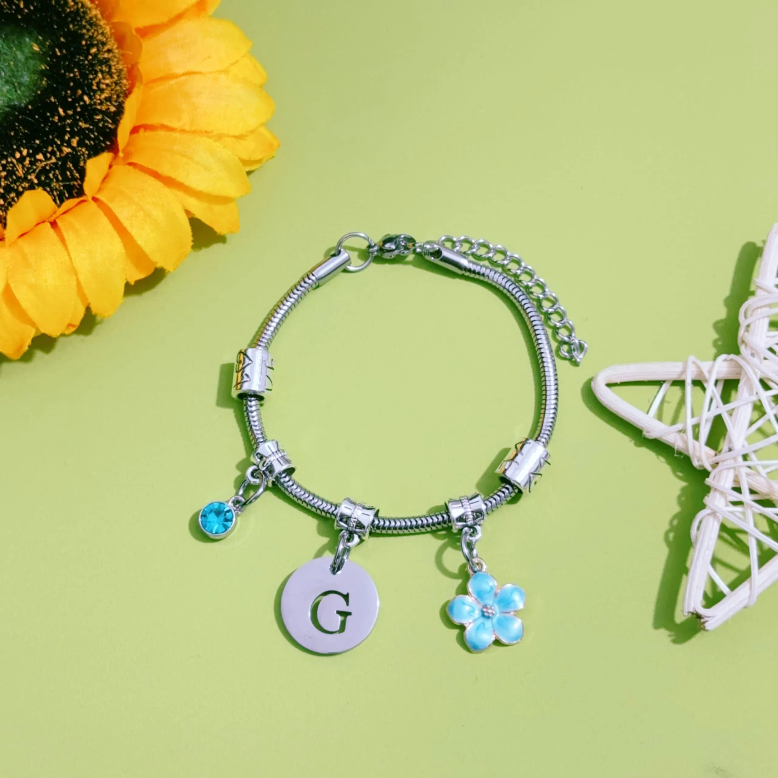 ZYMGUO Bracciale con Iniziale Lettera G in Acciaio Inossidabile Colore Argento - immagine 2