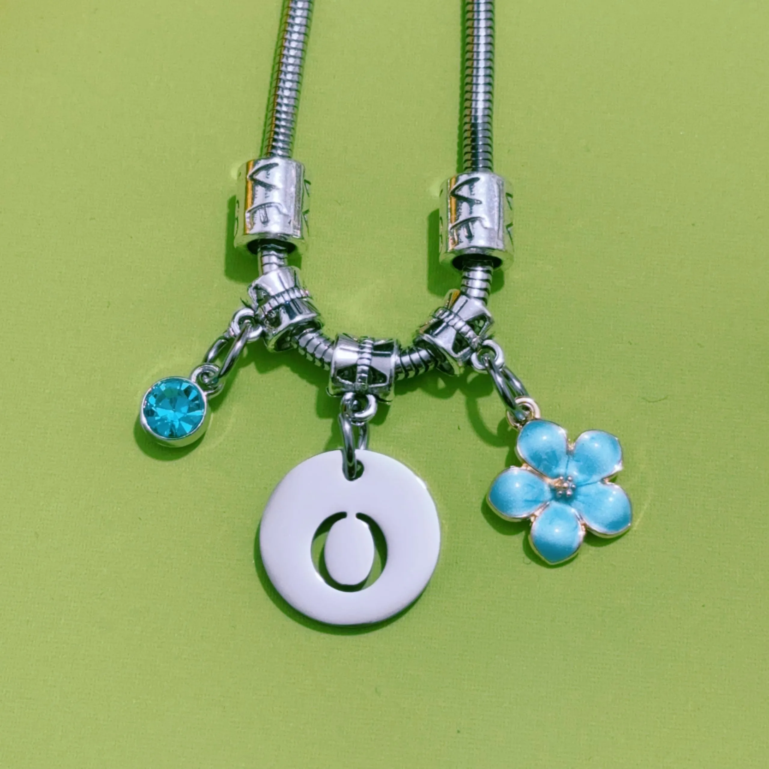 ZYMGUO Bracciale con Iniziale Lettera O in Acciaio Inossidabile Colore Argento - immagine 4