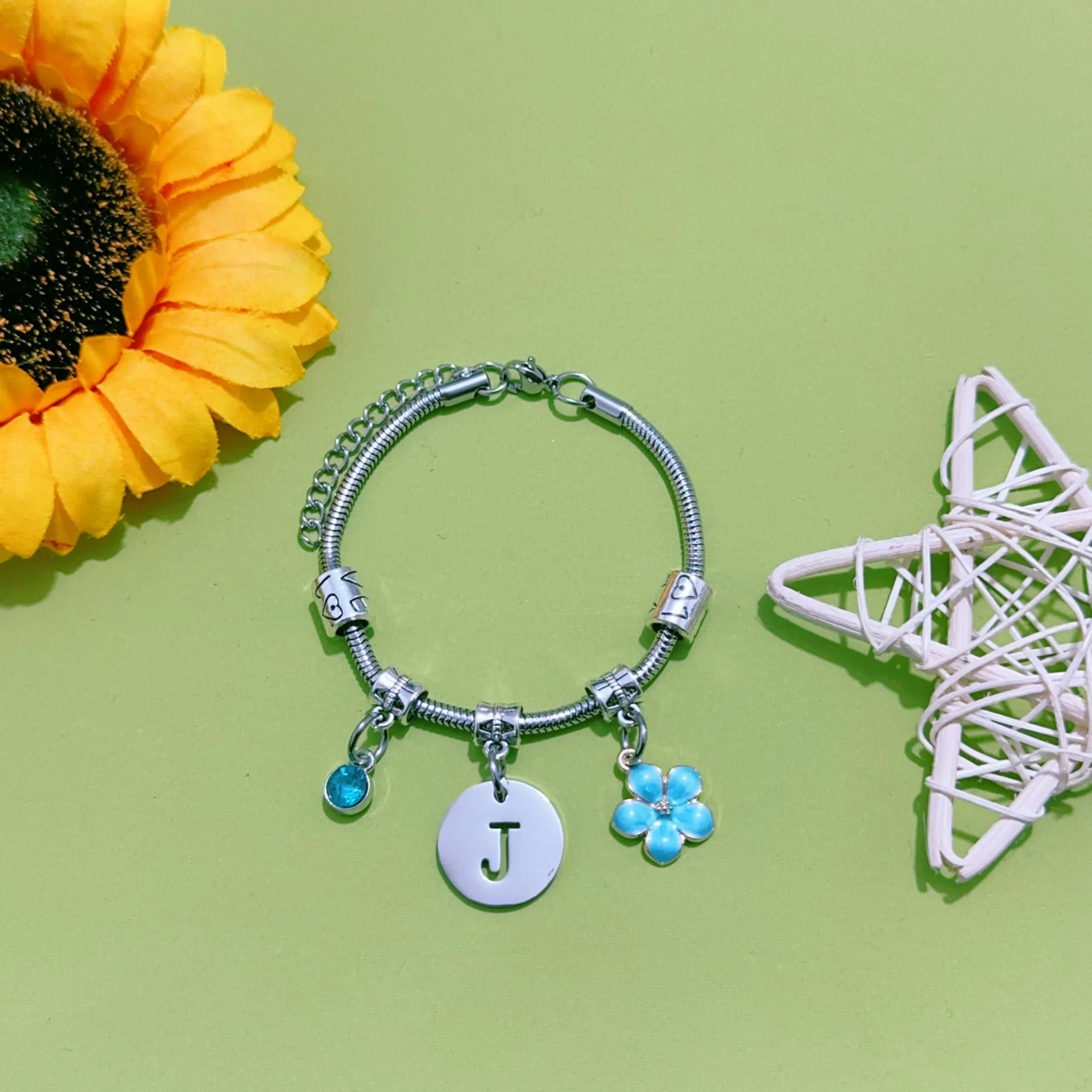 ZYMGUO Bracciale con Iniziale Lettera J in Acciaio Inossidabile Colore Argento - immagine 2