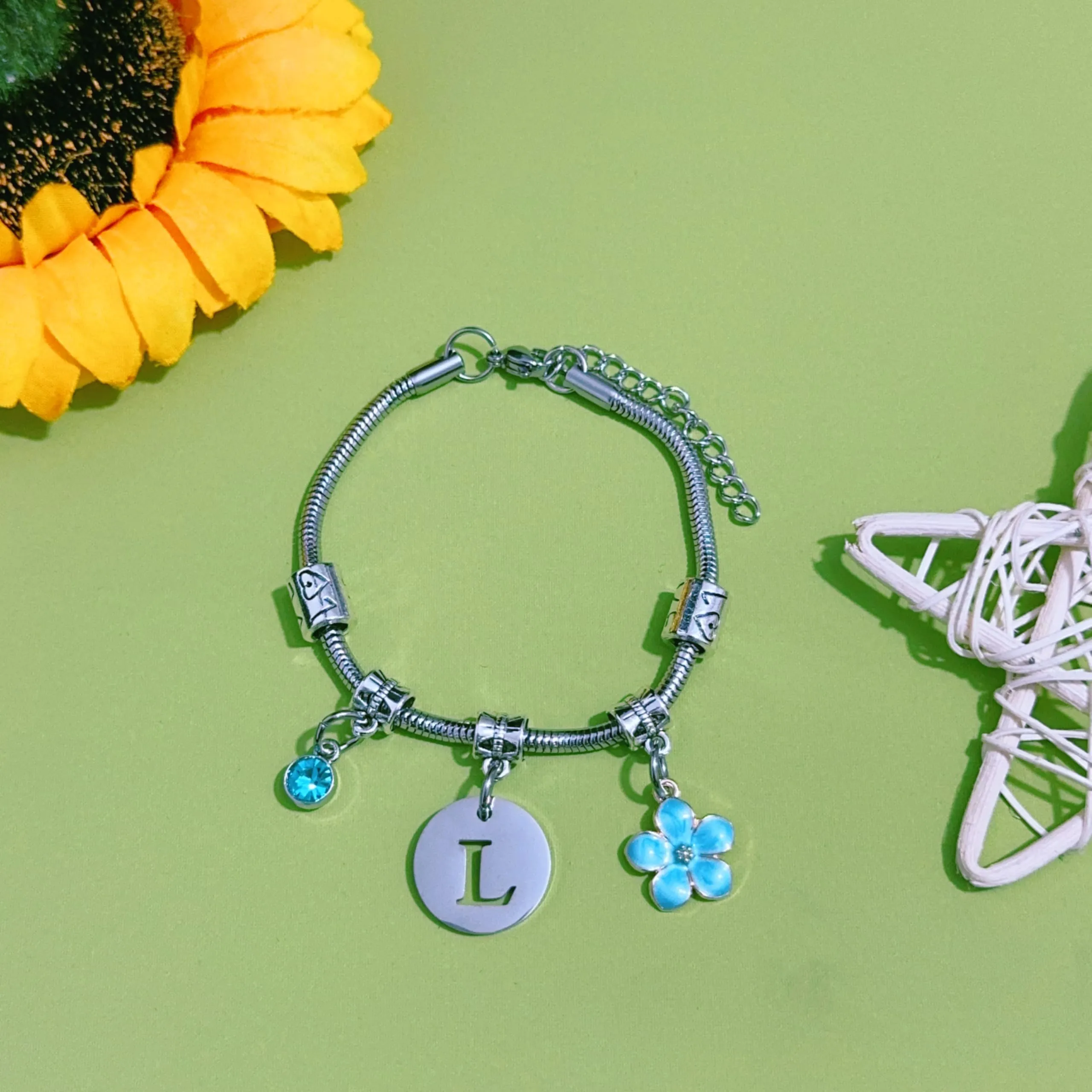 ZYMGUO Bracciale con Iniziale Lettera A-Z in Acciaio Inossidabile, Colore Argento (L) - immagine 2