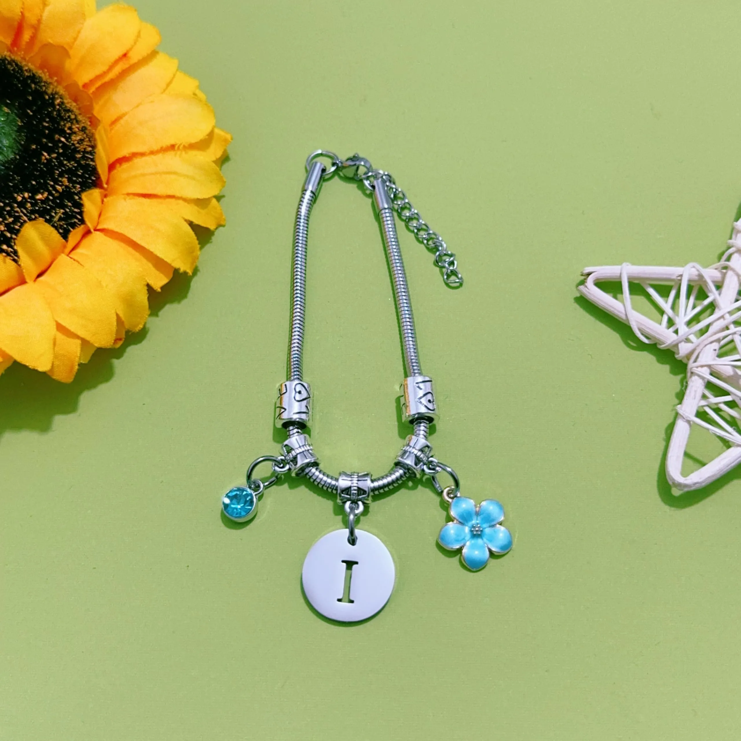 ZYMGUO Bracciale con Iniziale Lettera I in Acciaio Inossidabile Colore Argento - immagine 3
