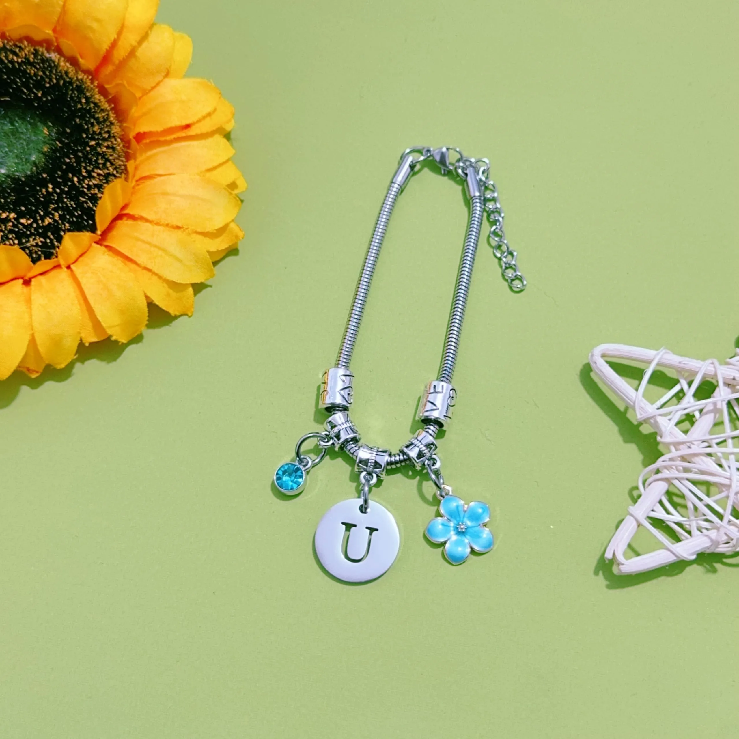 ZYMGUO Bracciale con Iniziale Lettera U, Colore Argento, Acciaio Inossidabile - immagine 3
