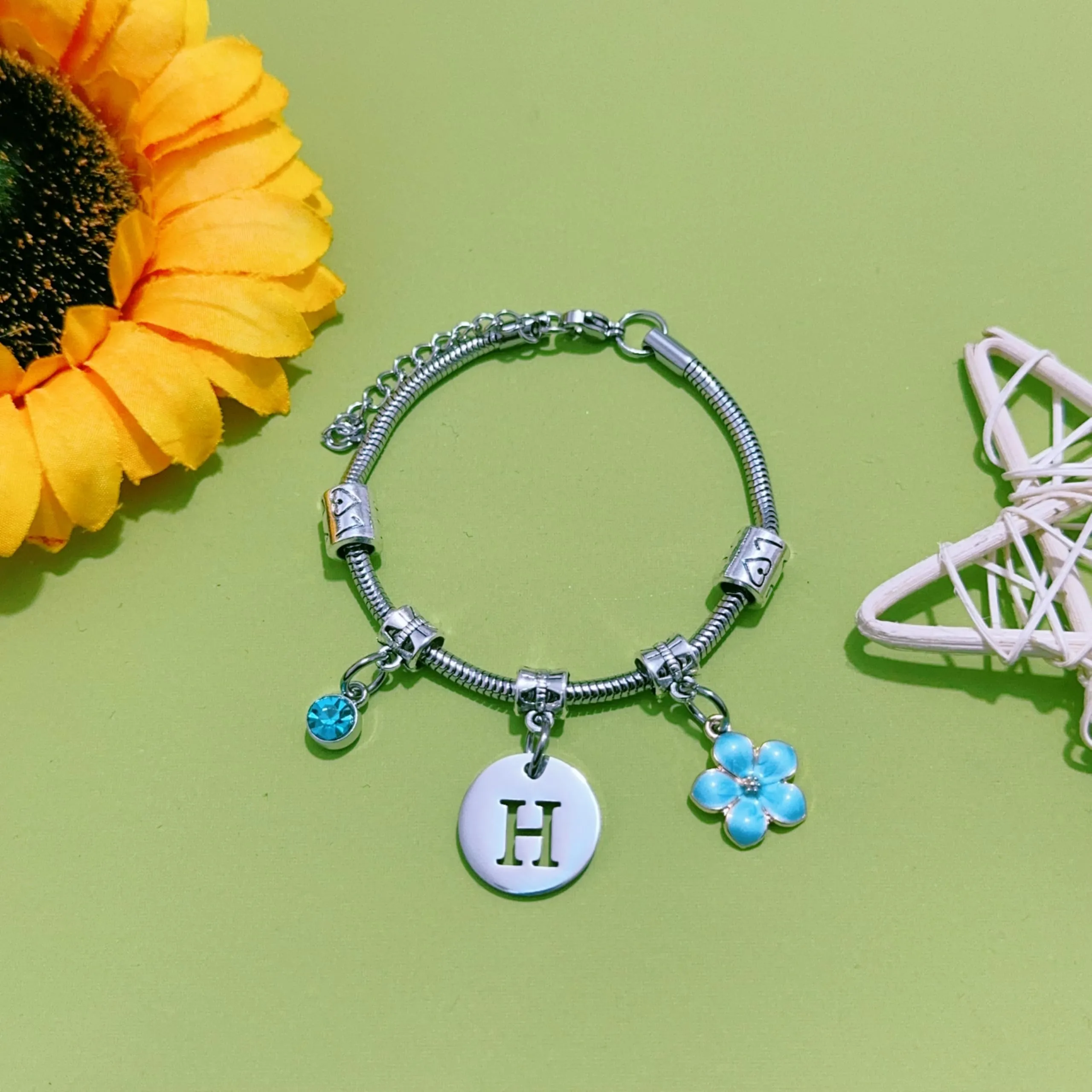 ZYMGUO Bracciale con Iniziale Lettera H in Acciaio Inossidabile Colore Argento - immagine 2