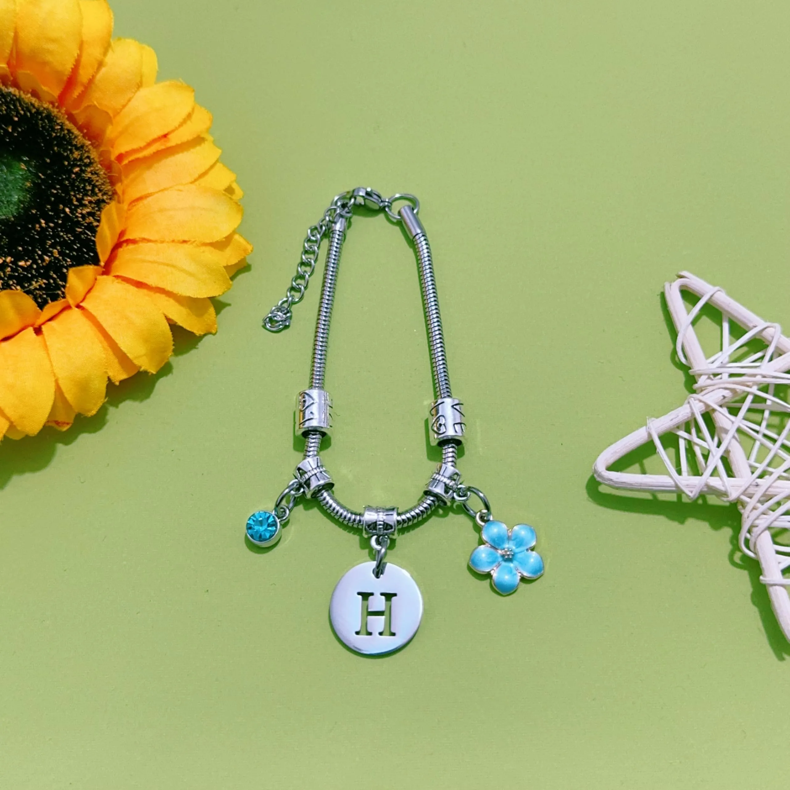 ZYMGUO Bracciale con Iniziale Lettera H in Acciaio Inossidabile Colore Argento - immagine 3