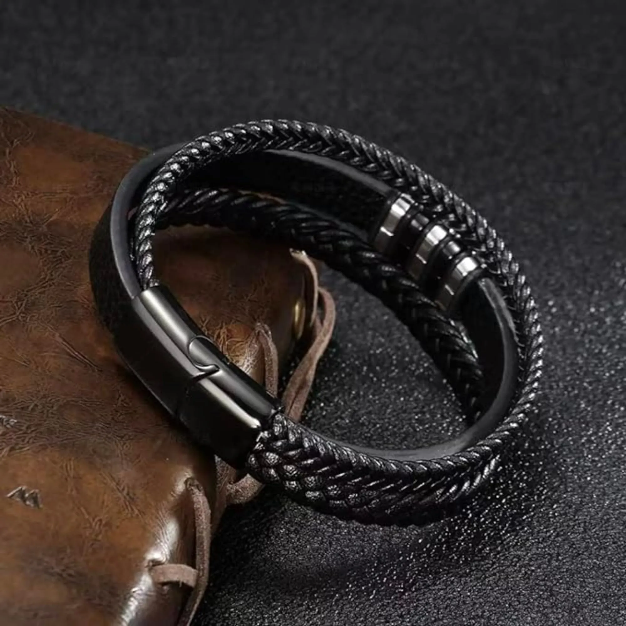 Mandarinmelon Bracciale in Vera Pelle Intrecciata da Uomo con Chiusura Magnetica in Acciaio Inox, Nero - immagine 4