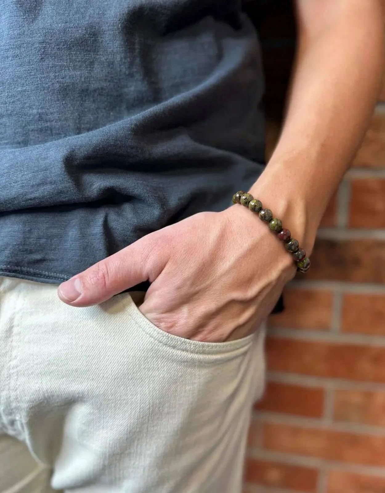 Landorilo Bracciale in Pietre Naturali Jaspe Sangre Dragón per Donna e Uomo - immagine 2