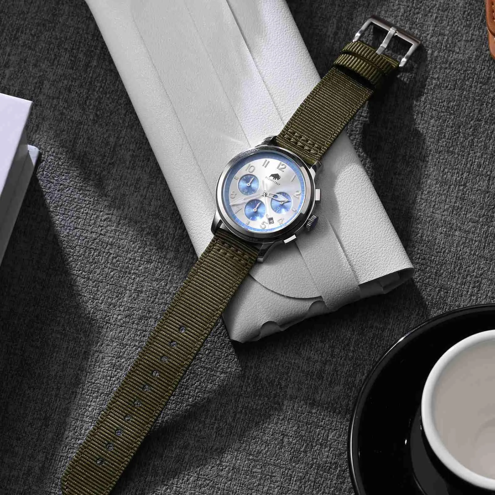 BISONSTRAP Cinturino in Nylon da Uomo per Orologi Militari, Sgancio Rapido, 19mm, Verde Militare (Fibbia Argento) - immagine 2