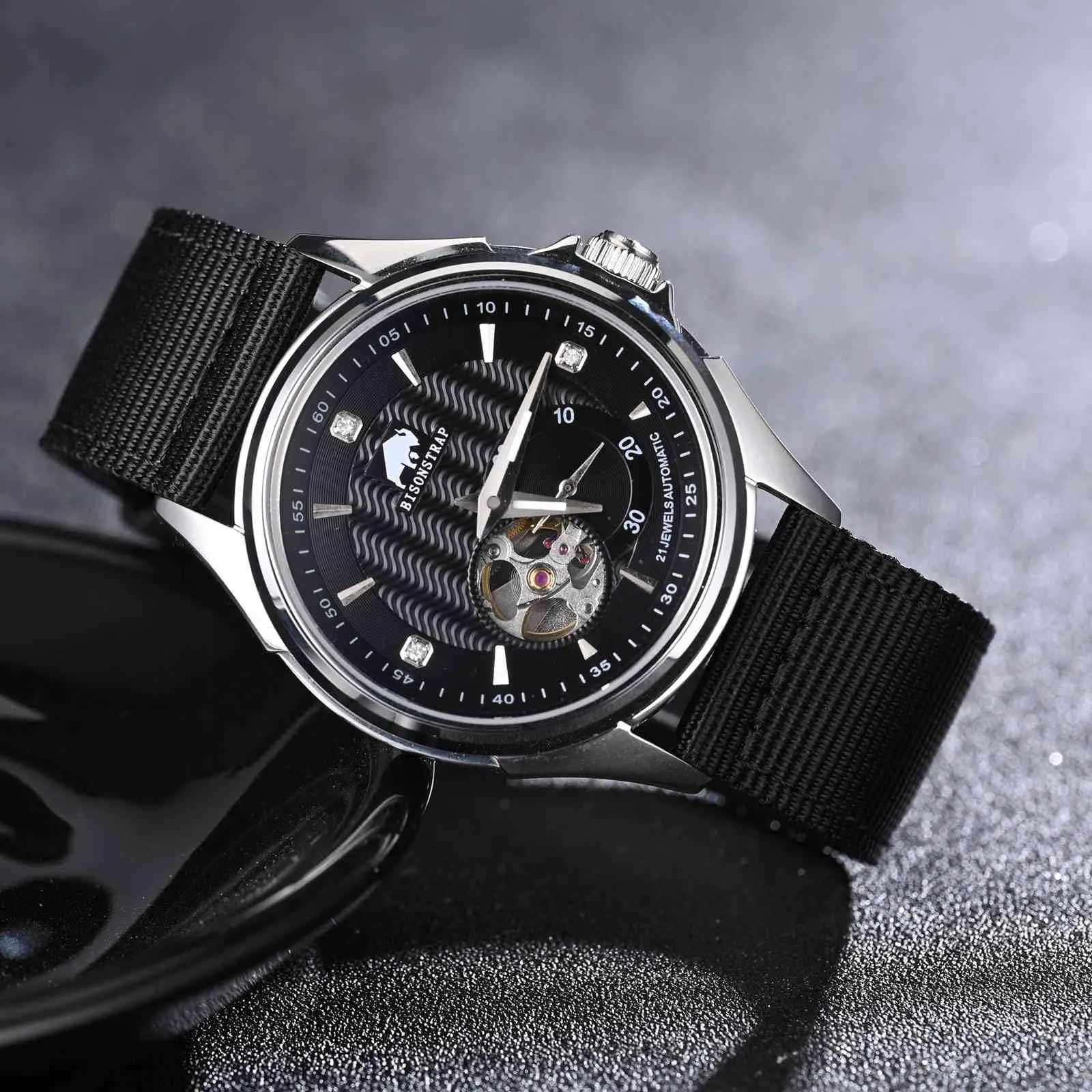 BISONSTRAP Cinturino in Nylon per Orologi Militari, Sgancio Rapido, Fibbia Spazzolata, 19mm, Nero - immagine 6