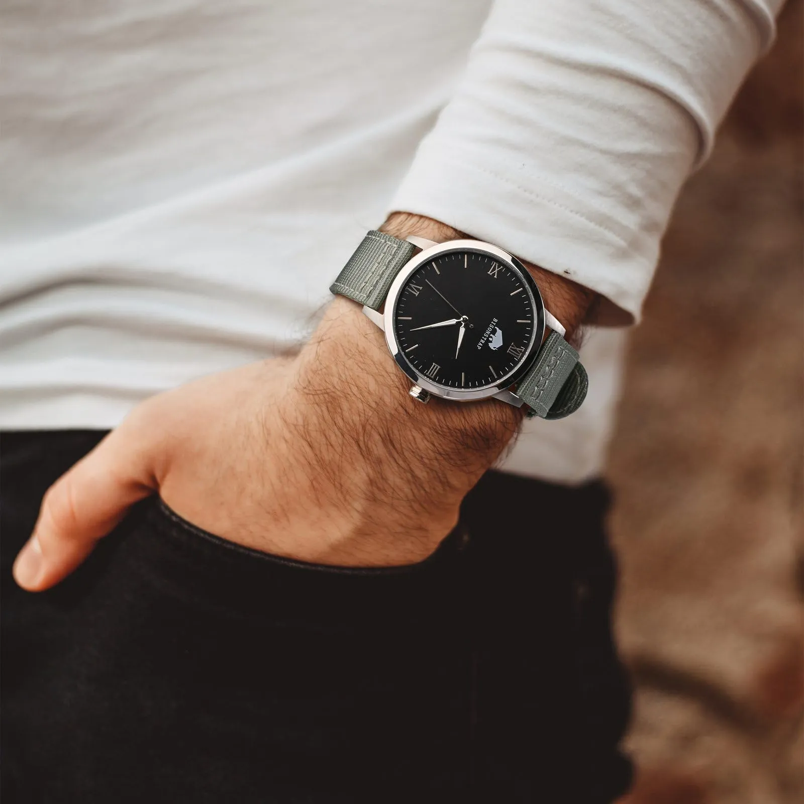 BISONSTRAP Cinturino in Nylon da Uomo per Orologi Militari, Sgancio Rapido, Fibbia Spazzolata, 19mm, Grigio (Fibbia Argento) - immagine 8