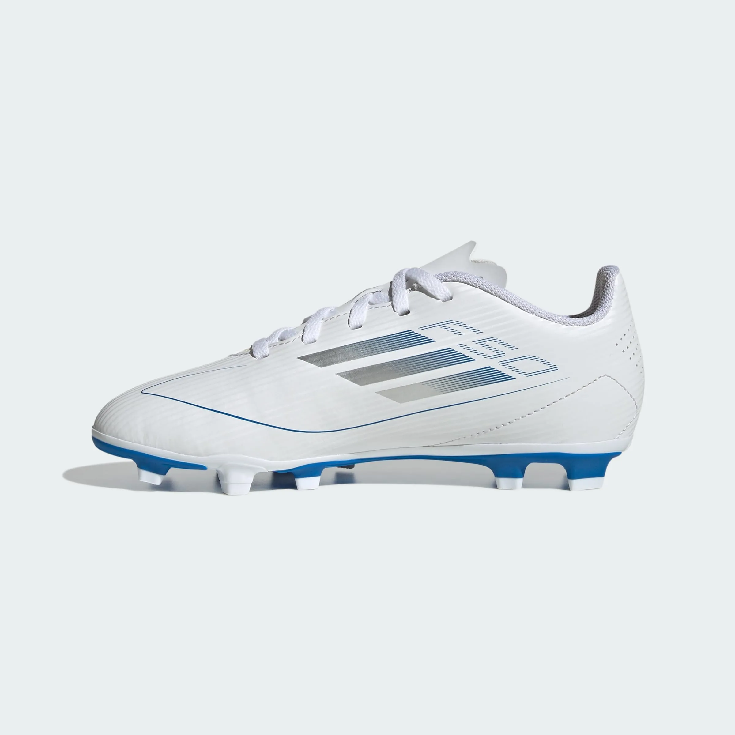 adidas Kids F50 Club Firm/Multi-Ground Junior Football Shoes - Cloud White Silver Metallic - immagine 2