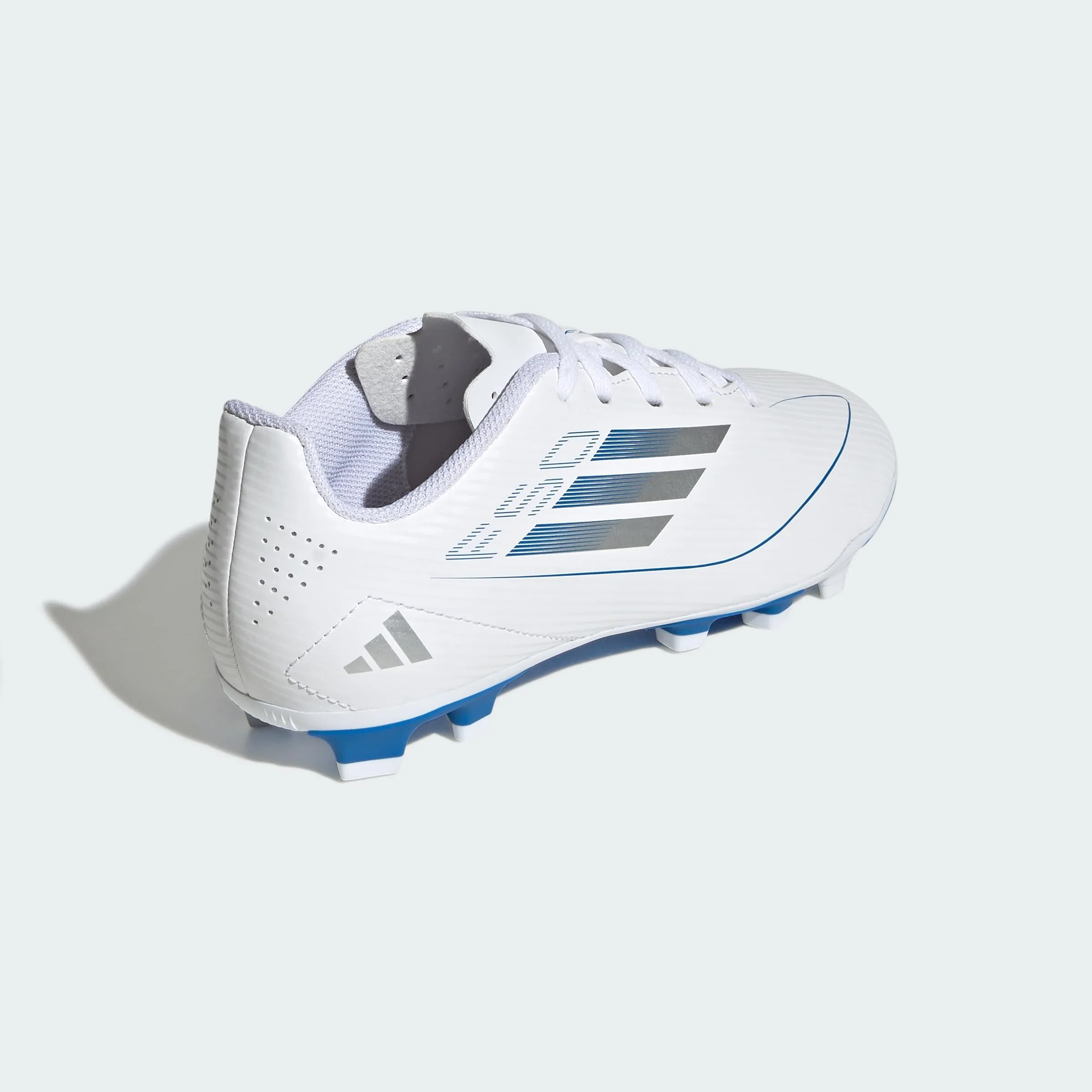 adidas Kids F50 Club Firm/Multi-Ground Junior Football Shoes - Cloud White Silver Metallic - immagine 6
