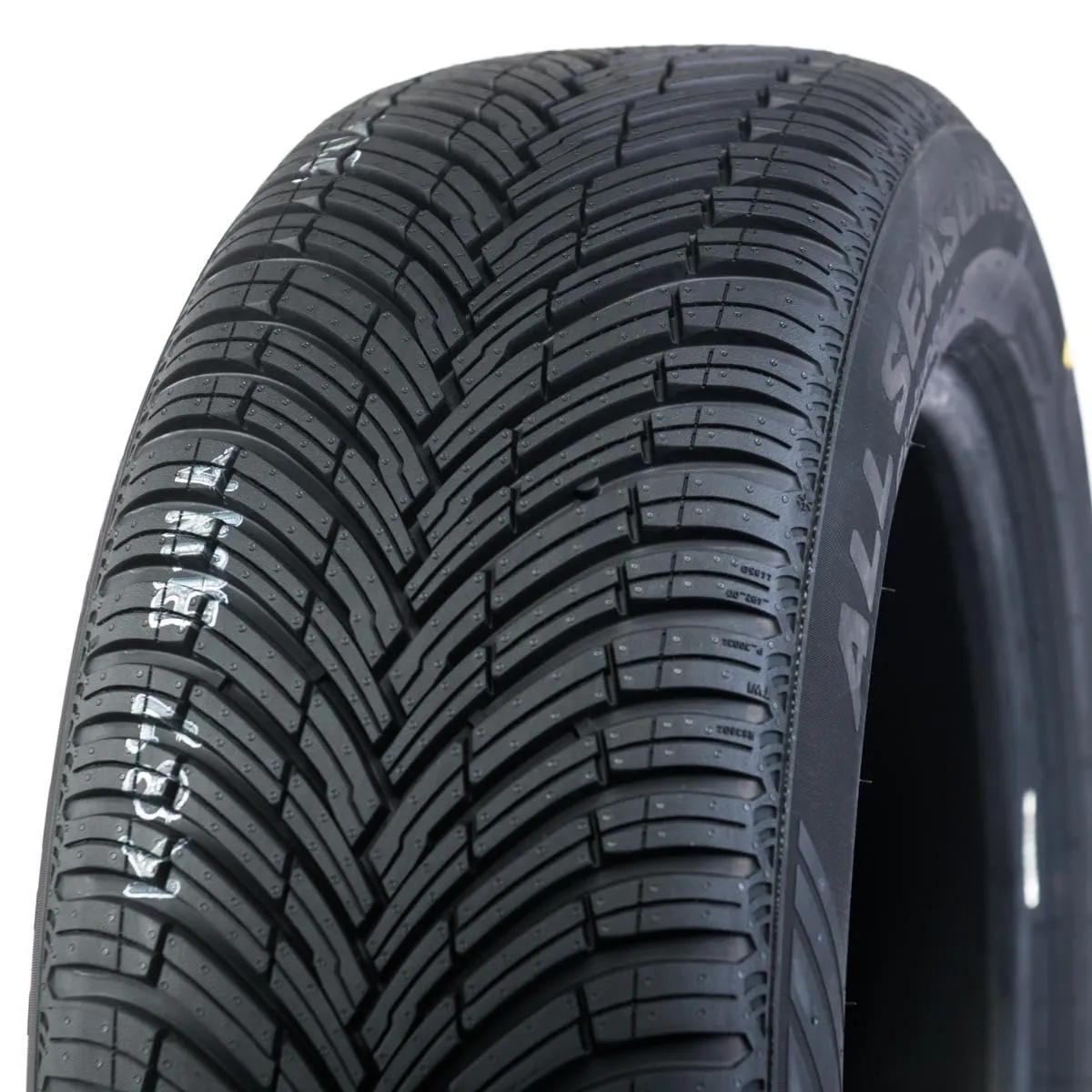 Pirelli 235/55 R18 104V 4 Stagioni XL Runflat Fuoristrada - immagine 1