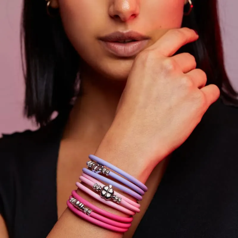 Too Late Macaron Bracciale Donna in Caucciù con Charm Cuore Stella o Quadrifoglio, Made in Italy - immagine 2
