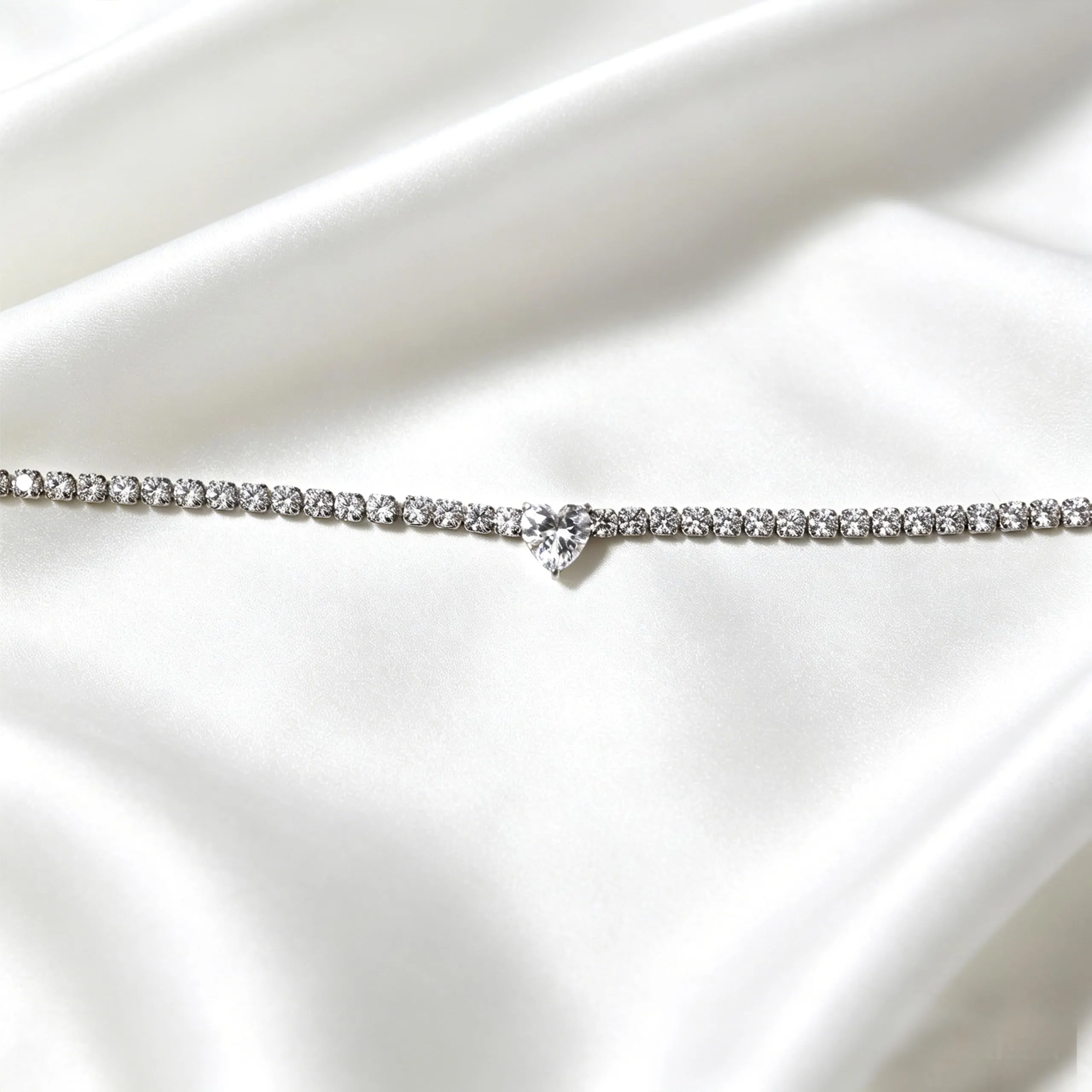 AM RINO MILANO Bracciale tennis donna con cuore in zirconi (bianco) - immagine 2