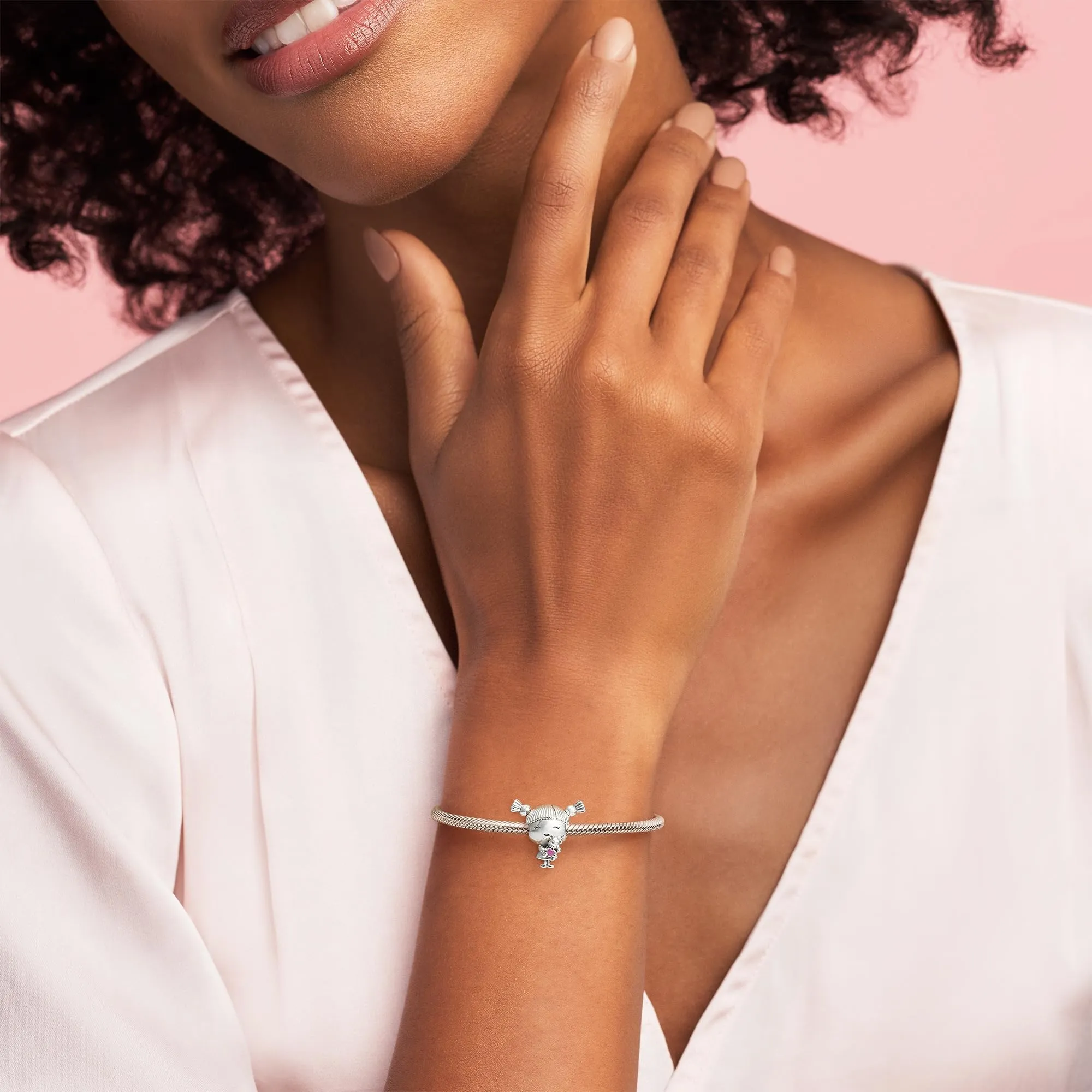 Pandora Icons Ciondolo con Bambina in Argento e Smalto Rosa - immagine 3