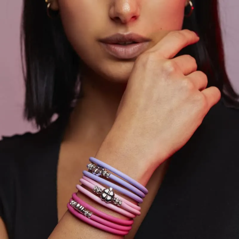 Too Late Macaron Bracciale Charm Donna in Caucciù con Simbolo Cuore Stella o Quadrifoglio, Made in Italy - immagine 3