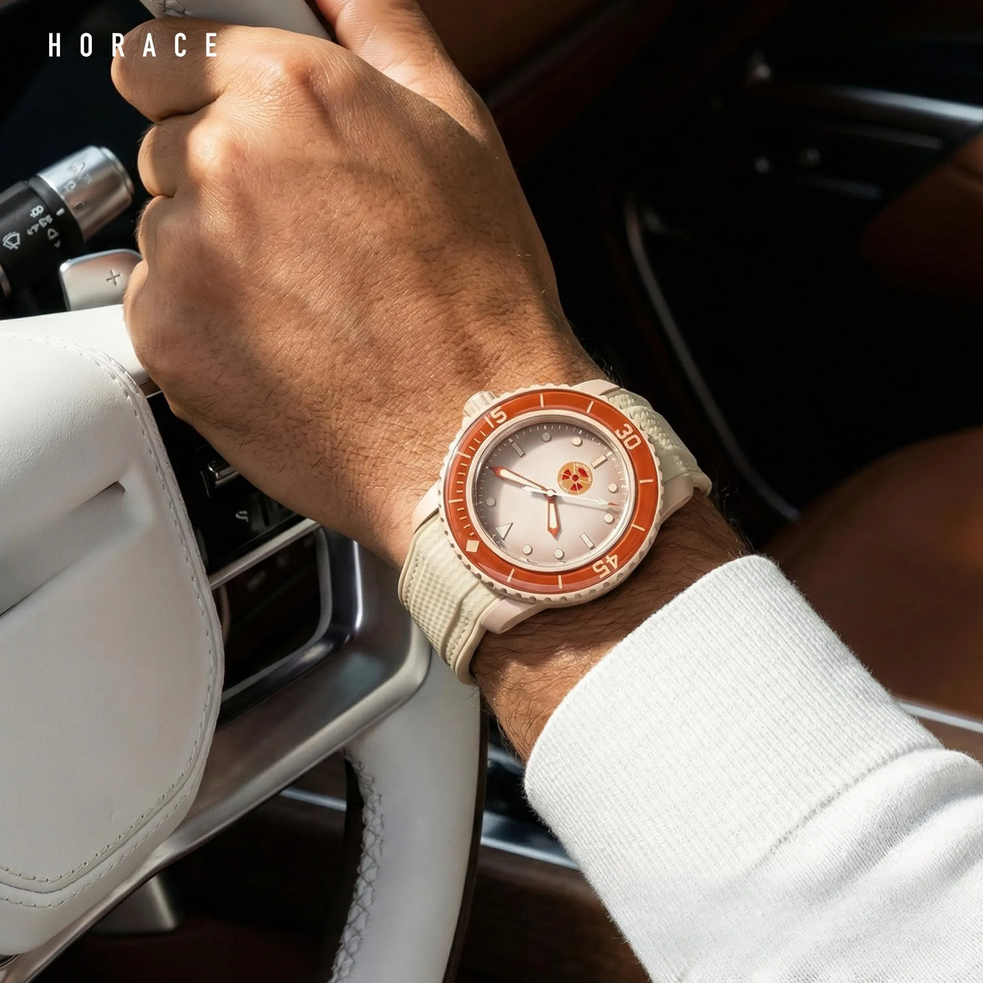 HORACE Cinturino in Silicone Liquido 22 mm per Blancpain x Swatch Scuba Fifty Fathoms (Beige - Cucitura beige - Argento) - immagine 4