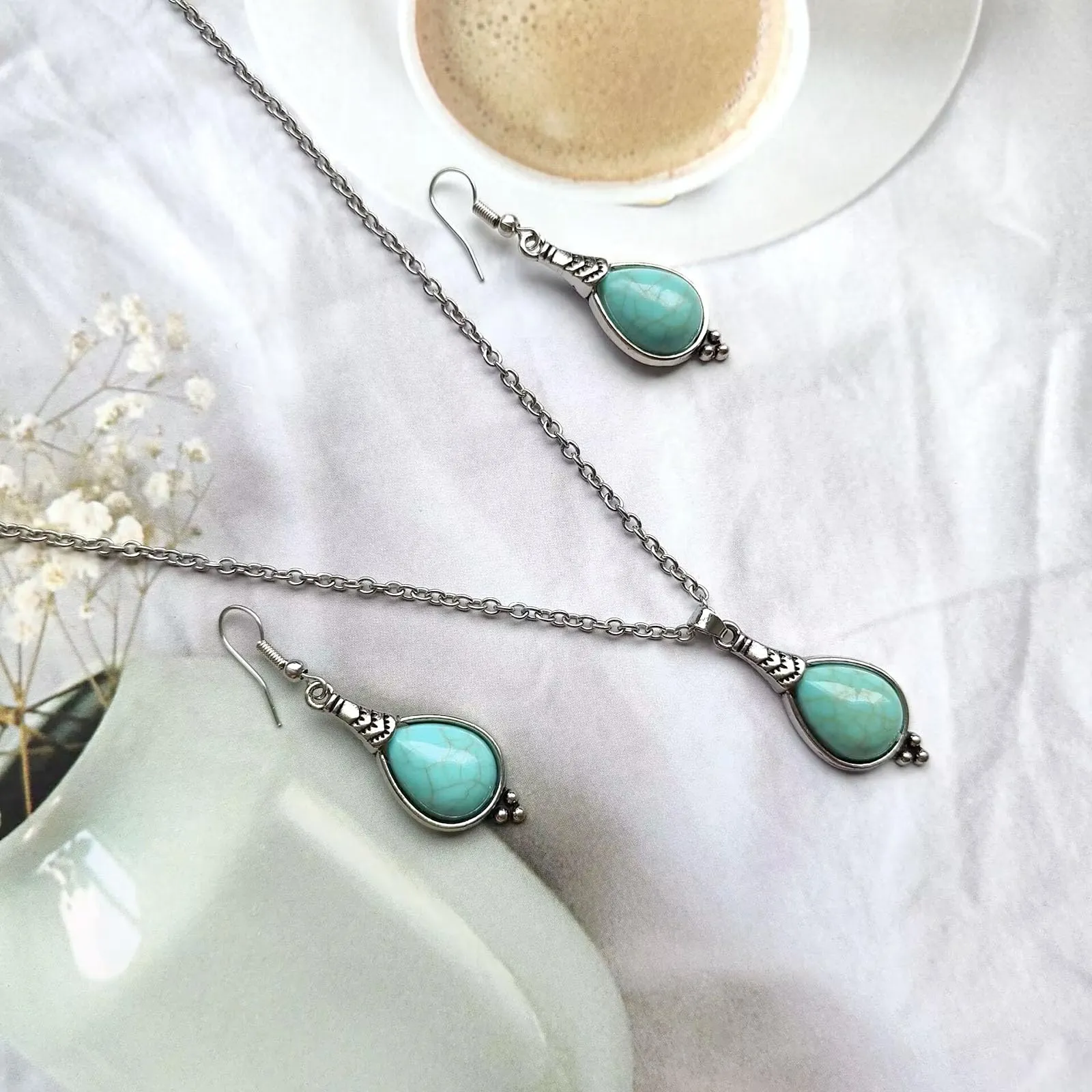 Dishowme Set di Gioielli Bohémien in Turchese con Collana e Orecchini, 3 Pezzi, Vintage - immagine 3