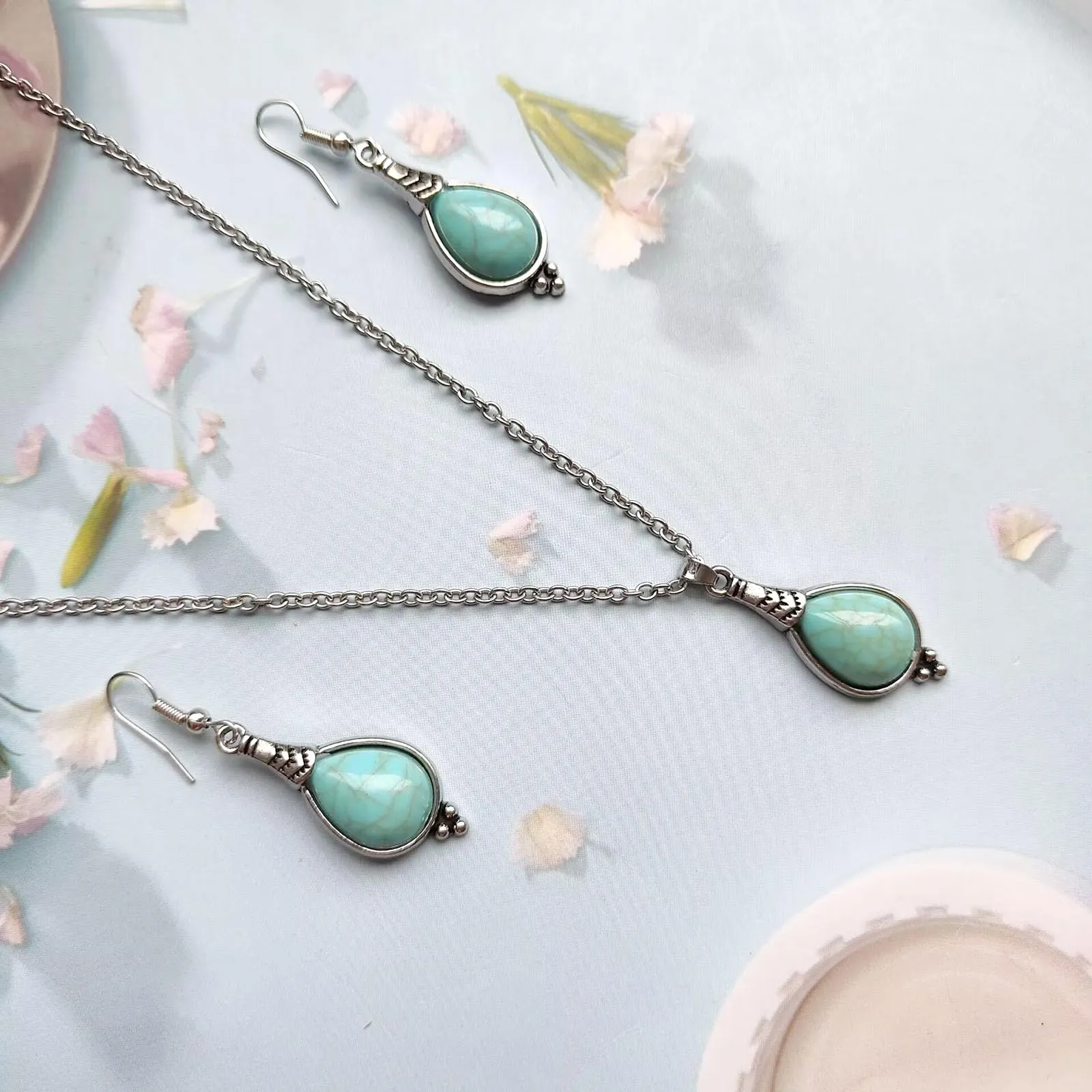 Dishowme Set di Gioielli Bohémien in Turchese con Collana e Orecchini, 3 Pezzi, Vintage - immagine 6