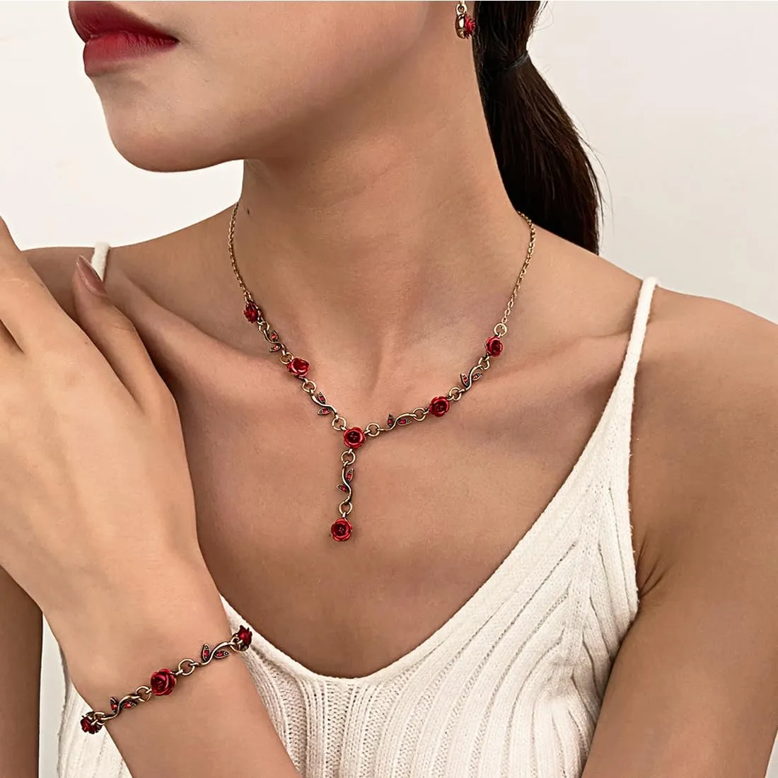 ZAMXHUG Set di Gioielli per Donna con Rosa Rossa, Collana, Braccialetto e Orecchini con Foglie di Vite Floreale - immagine 6