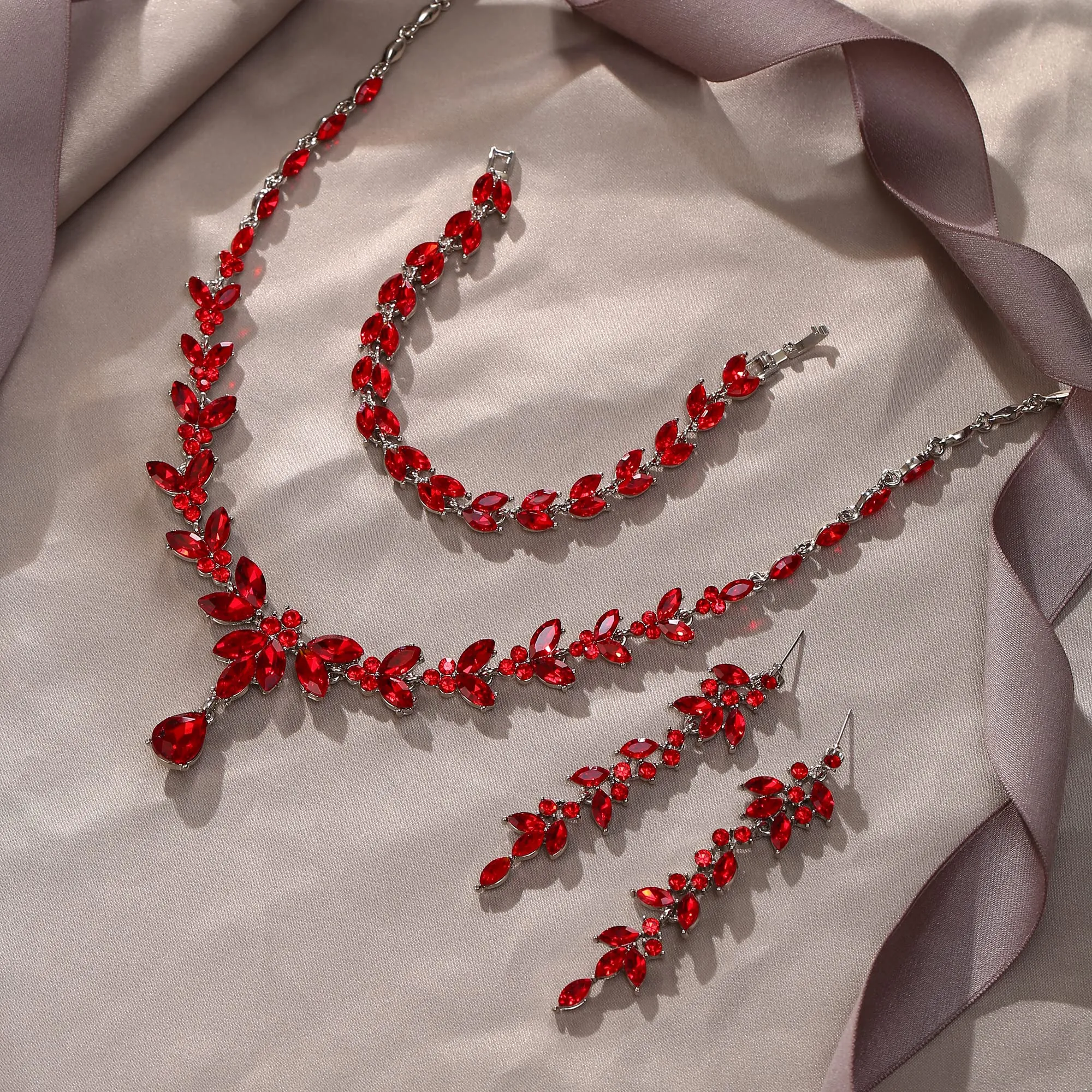 EVER FAITH Marquise Cristalli Set di Gioielli per la Sposa, Collana Orecchini Pendenti e Bracciale Rosso Argento-Fondo - immagine 6